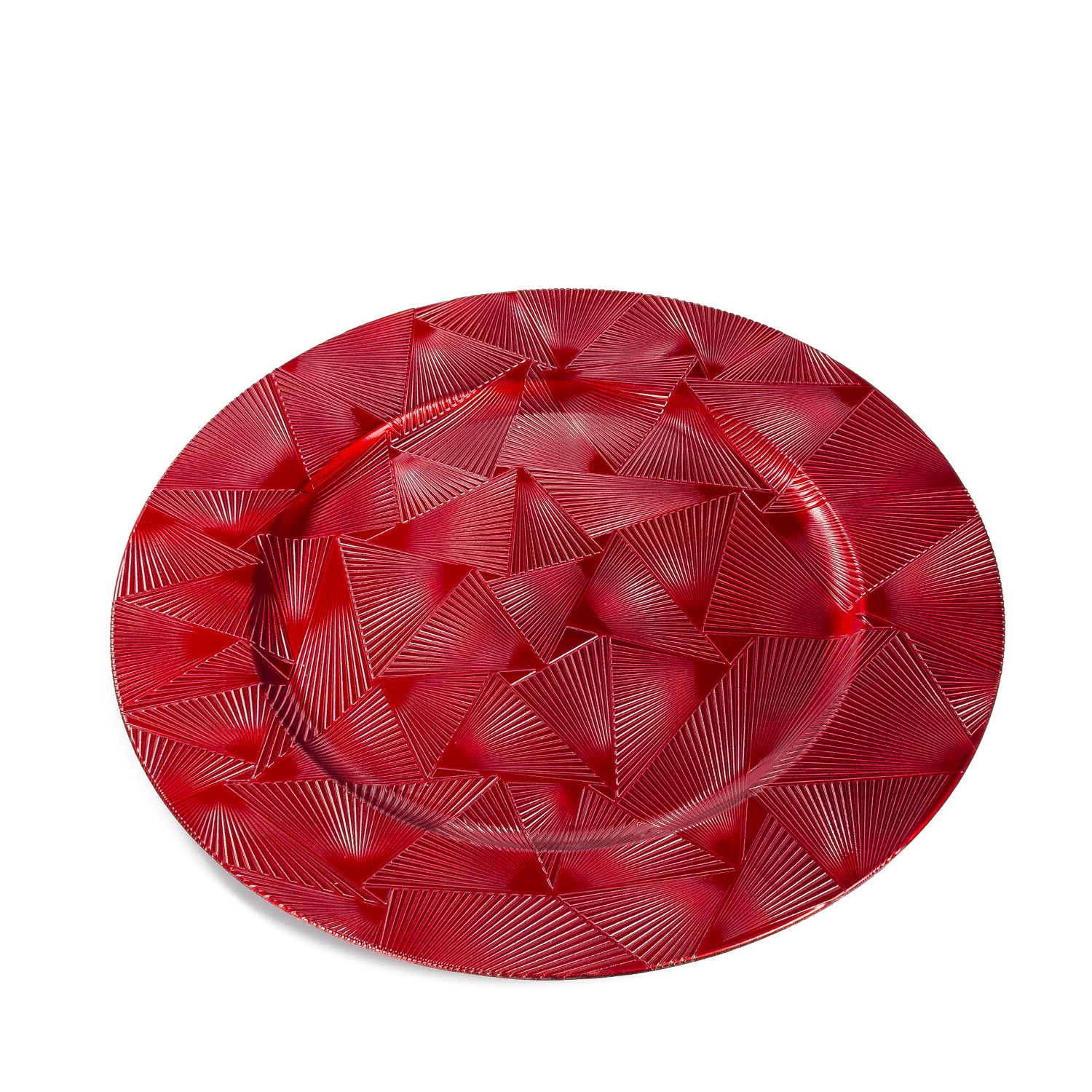 Piatto rosso con motivo triangolare strutturato su sfondo bianco.
