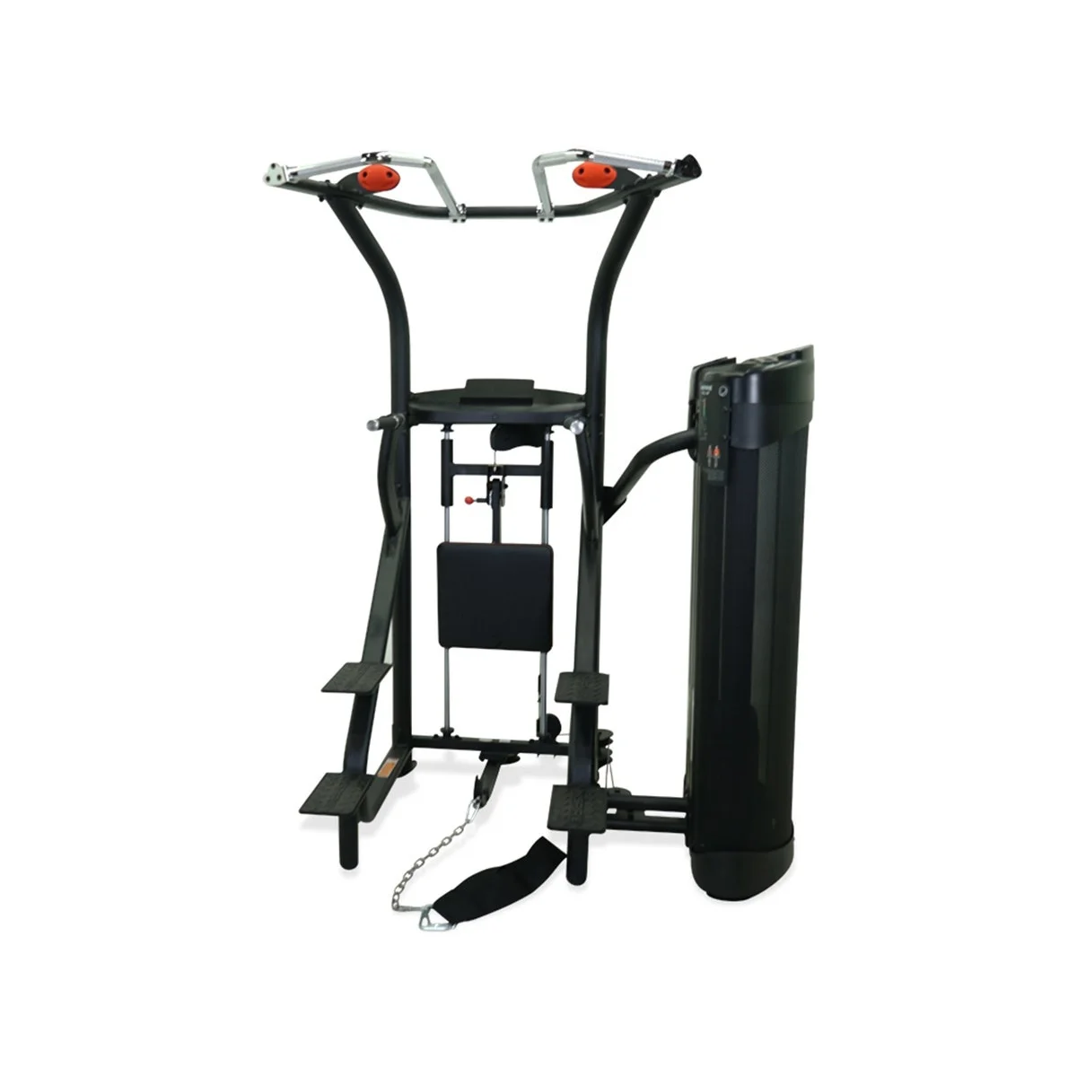 Eine schwarze Trainingsmaschine mit mehreren Stangen und Polstern für Klimmzüge und Dips, isoliert auf Weiß.