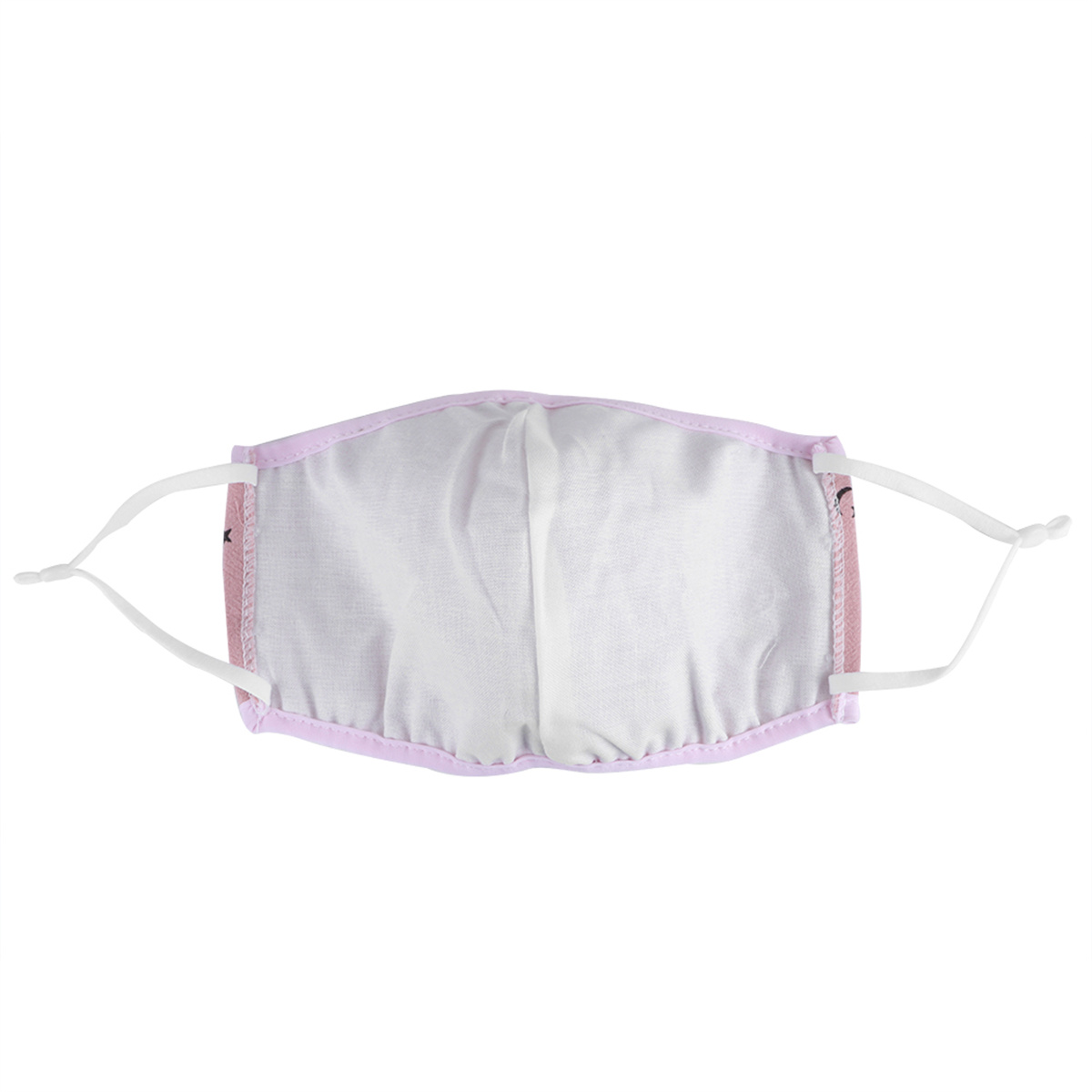 Eine weiße Gesichtsmaske, von innen betrachtet. Sie hat rosa Ränder und weiße elastische Träger zum Befestigen.
