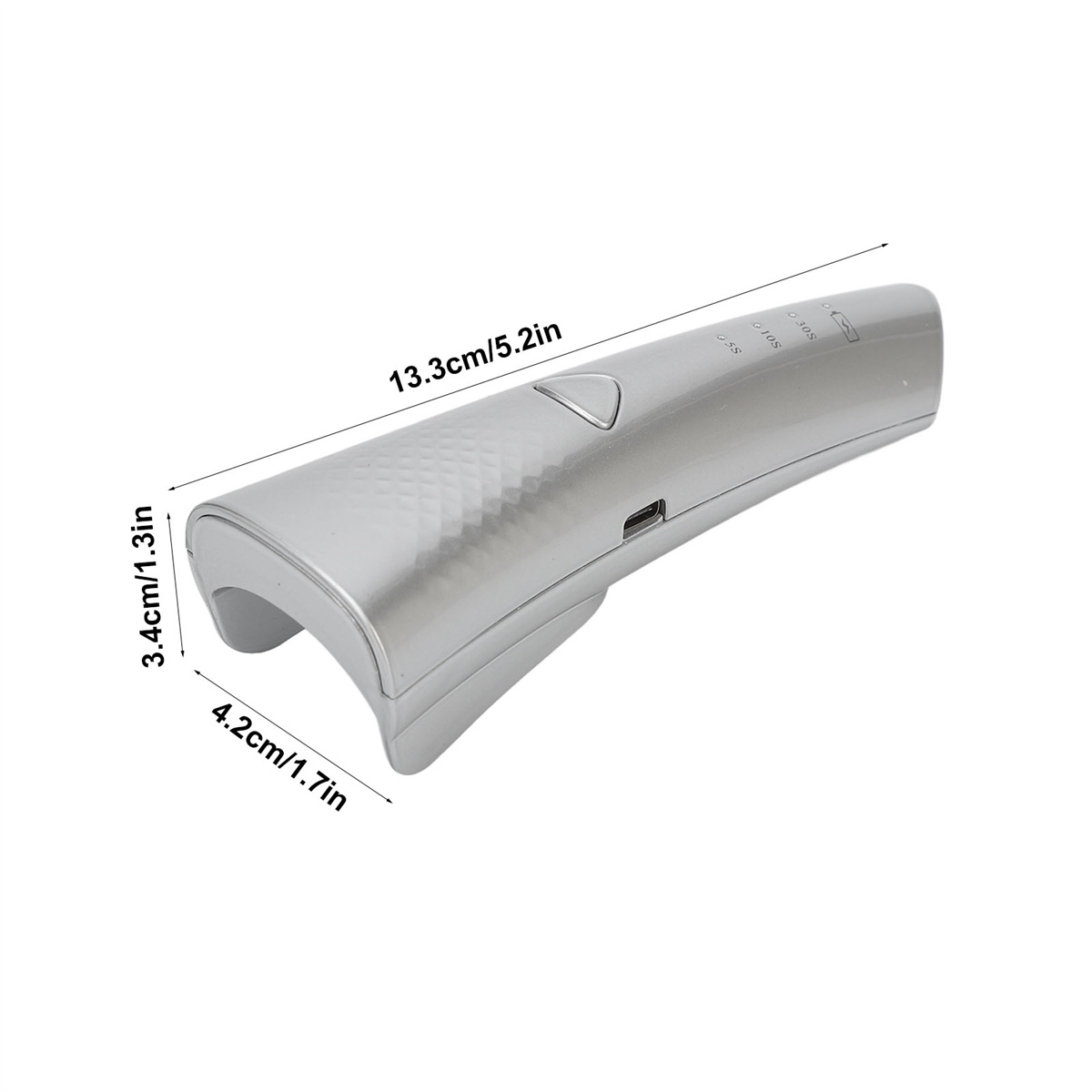 Silbernes Massagegerät mit Abmessungen, mit einem USB-Anschluss an der Seite.