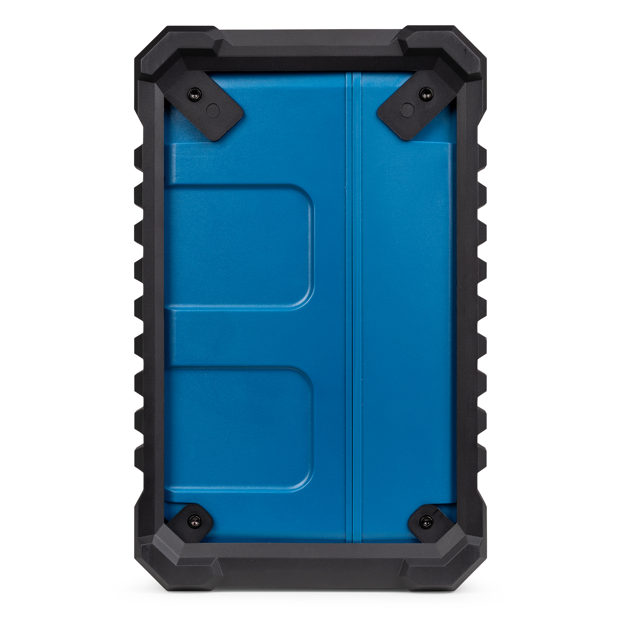 Altavoz azul con borde negro. Esquinas negras y frontal texturizado. Forma rectangular.