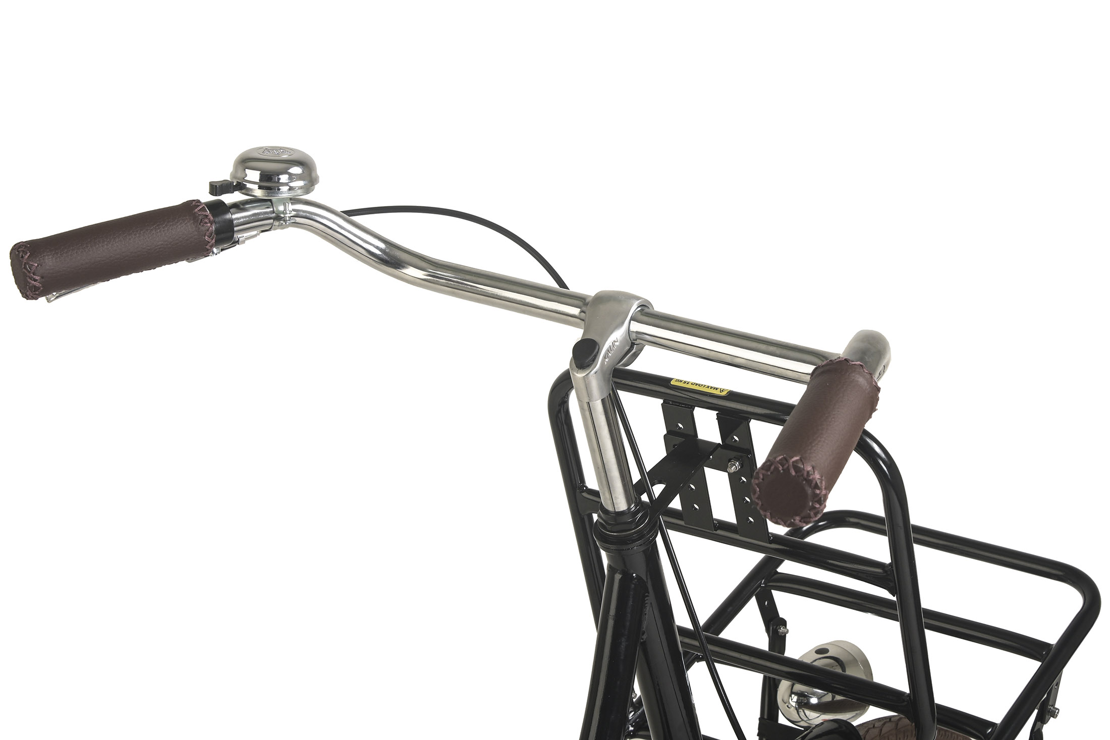 Ein Fahrradlenker mit braunen Griffen und einer silbernen Klingel. Vorne ist ein Korb befestigt.