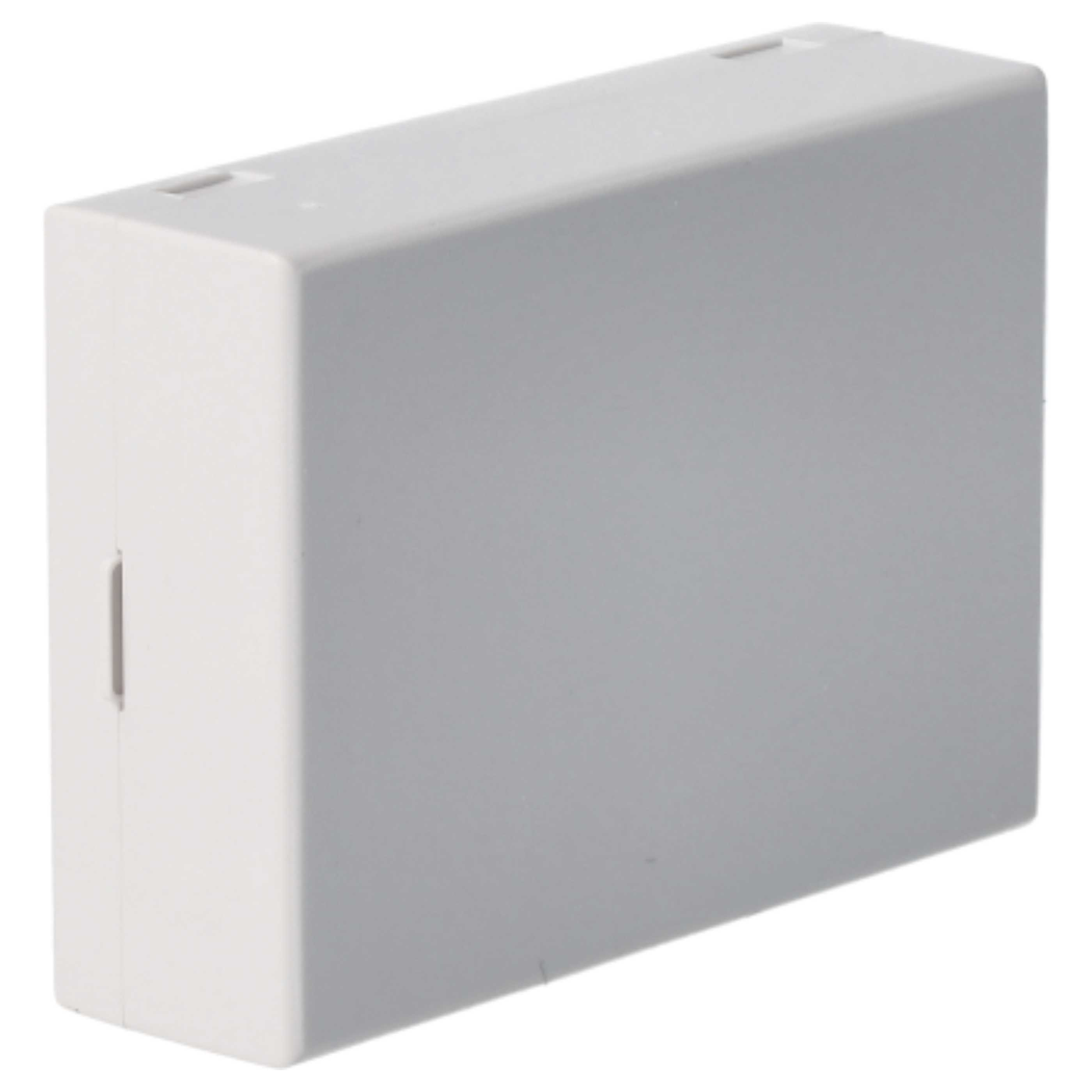 Eine rechteckige weiße Box, wahrscheinlich ein elektrisches Bauteil. Es hat ein schlichtes, schmuckloses Design.