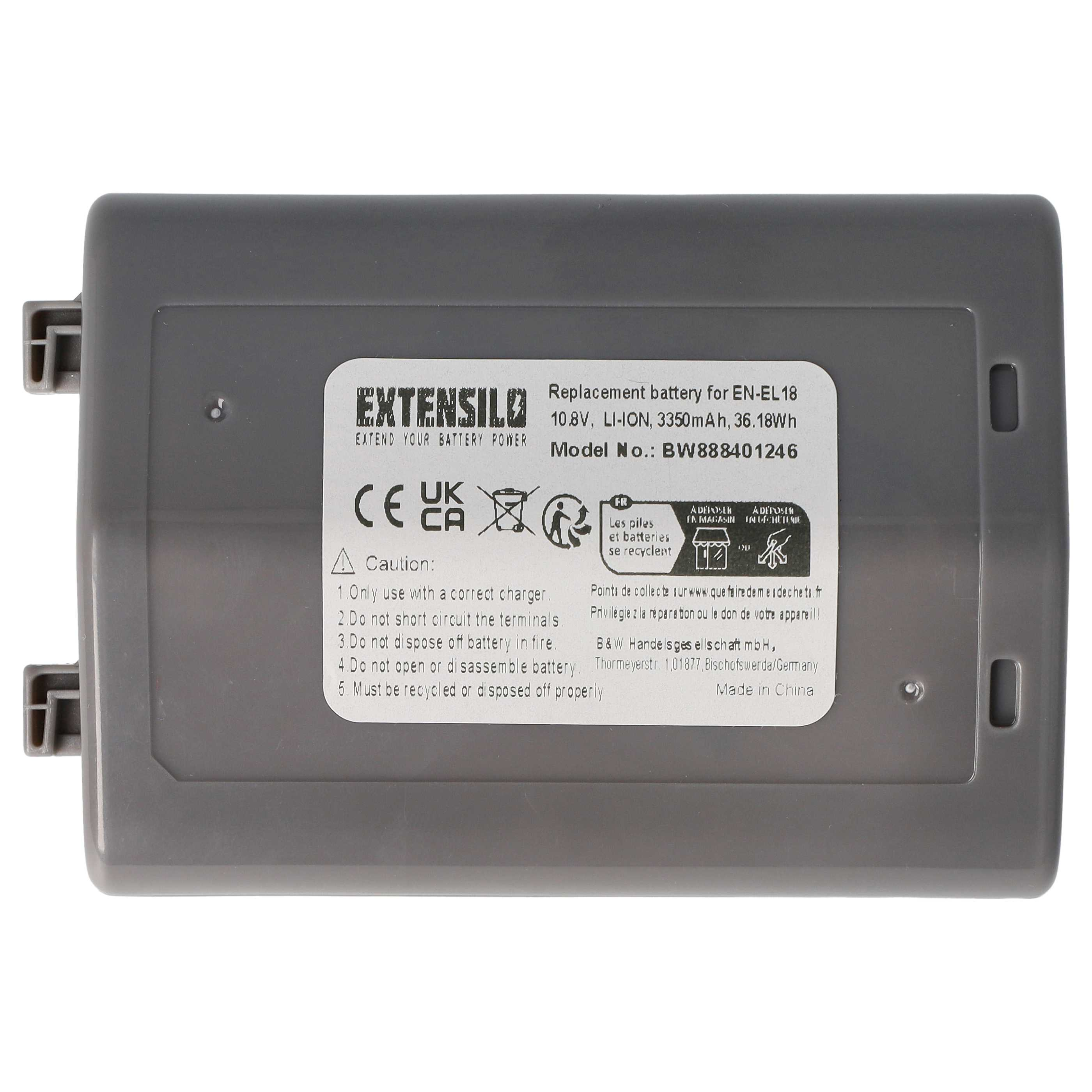 Graue Batterie mit Text. Text: Ersatzbatterie für EN-EL18. Warnhinweise und Recyclingsymbole sind abgebildet.