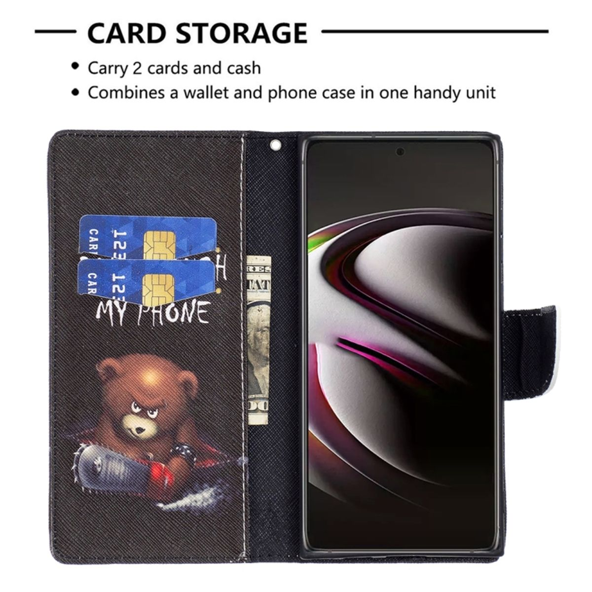Geöffnete Handyhülle mit Karten, Bargeld und Telefon. Schwarze Hülle mit Bärenmotiv.