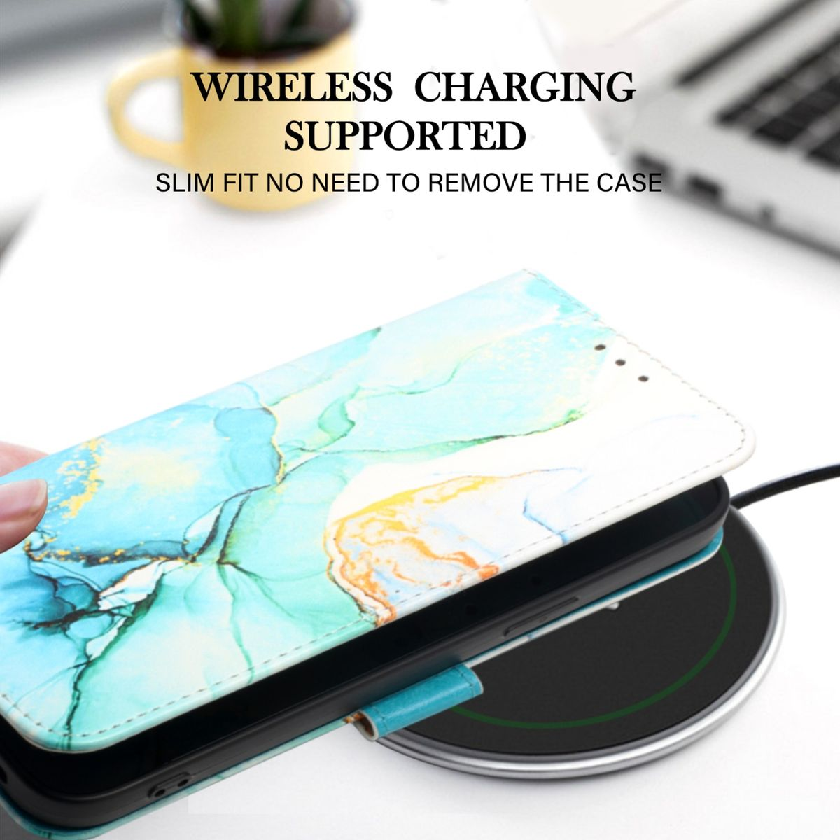 Handyhülle mit einem Telefon auf einem kabellosen Ladegerät. Text: Wireless Charging Supported.