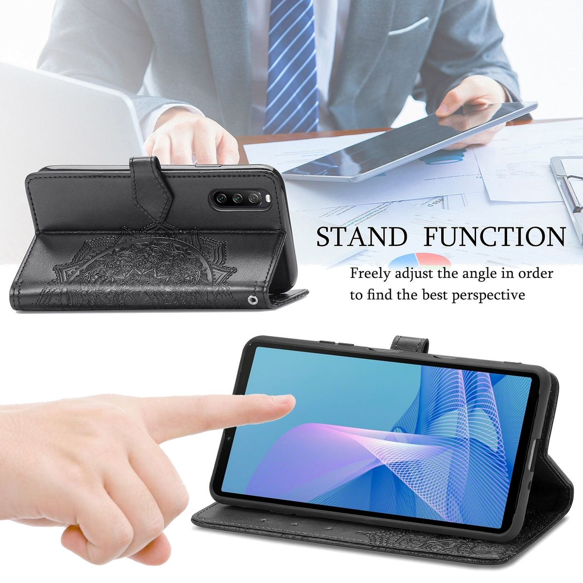 Schwarze Handyhülle, offen, mit Telefon. Die Handyhülle befindet sich auf einem Tisch, Ständerfunktion.