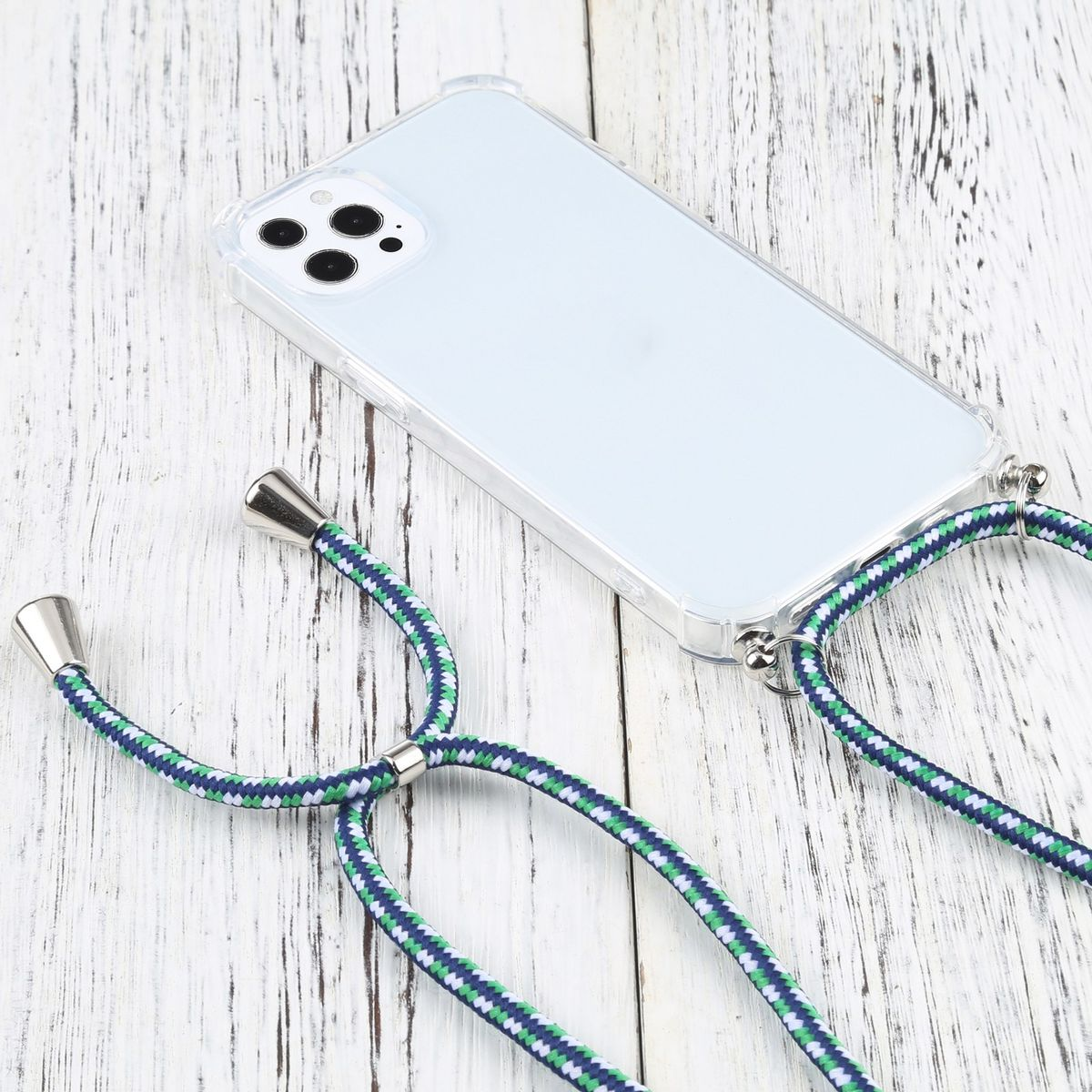 Transparente Handyhülle auf Holzoberfläche mit blau-grünem Lanyard.