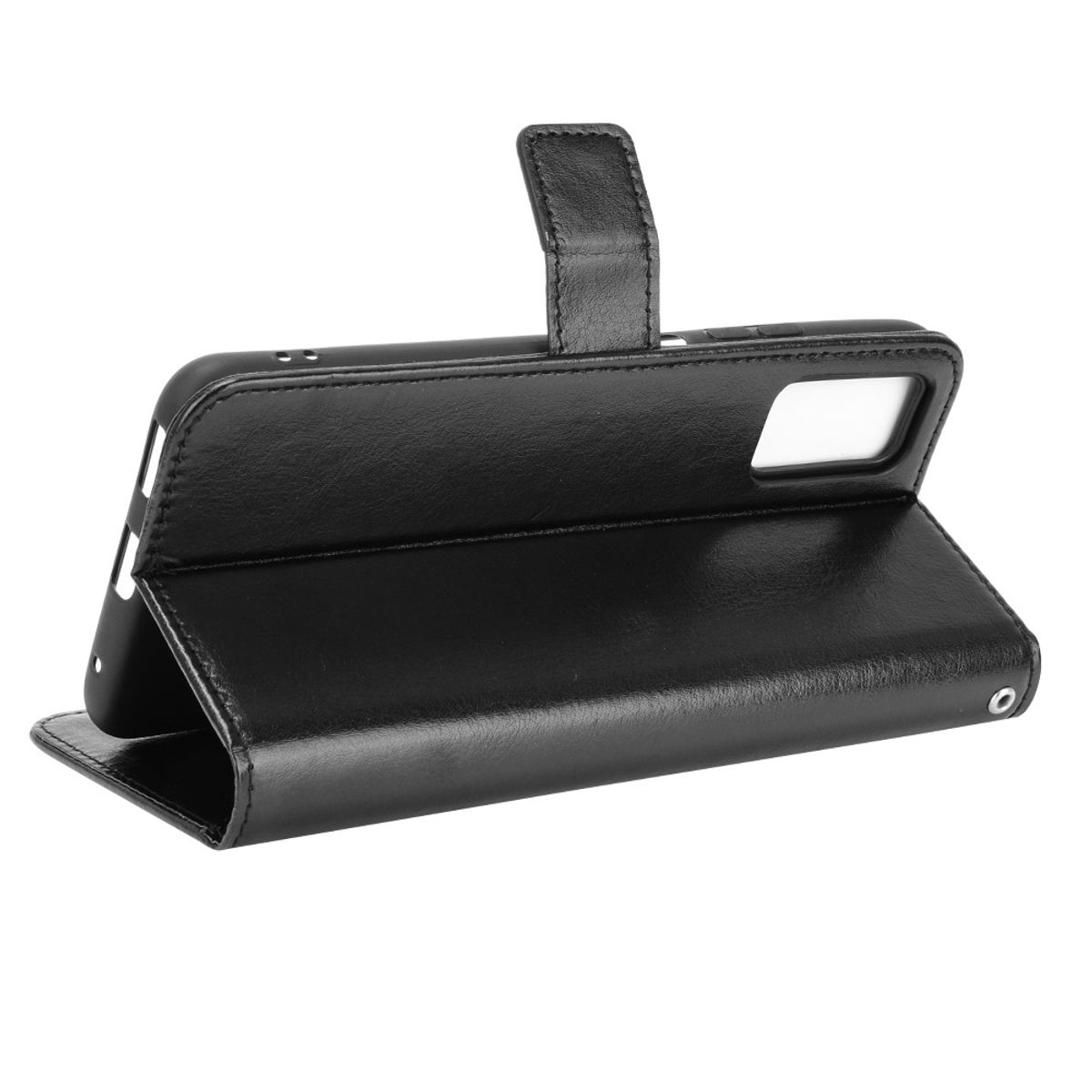 Schwarze Leder-Handyhülle mit dem Telefon darin, offen und angewinkelt. Weißer Hintergrund.
