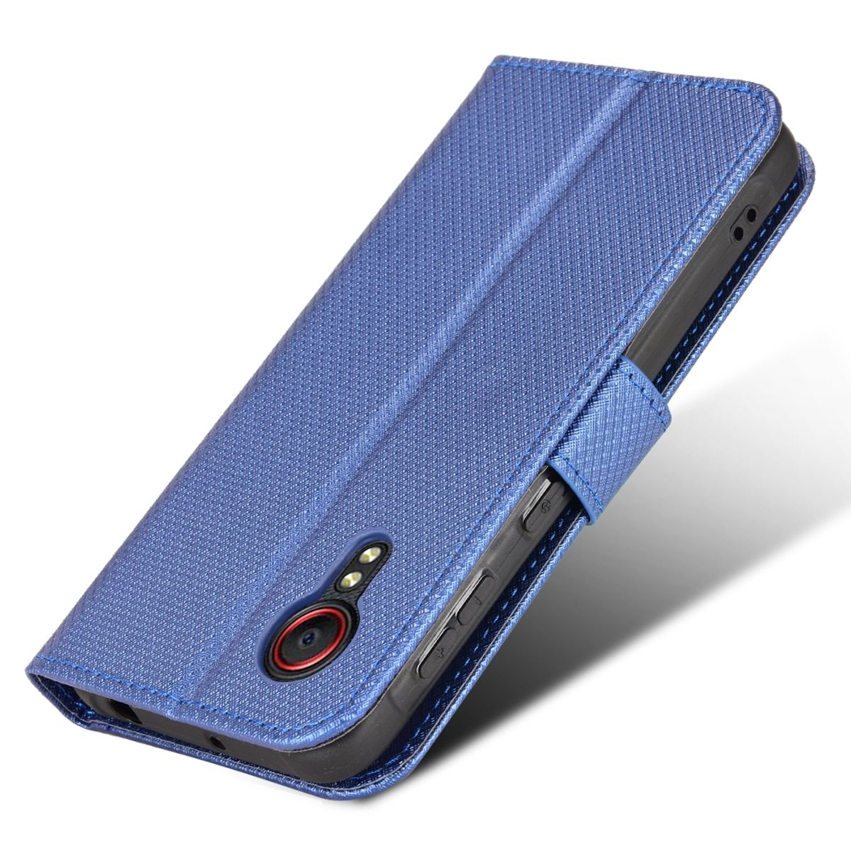 Blaue Handyhülle mit geschlossenem Deckel. Schwarzes Telefon sichtbar.