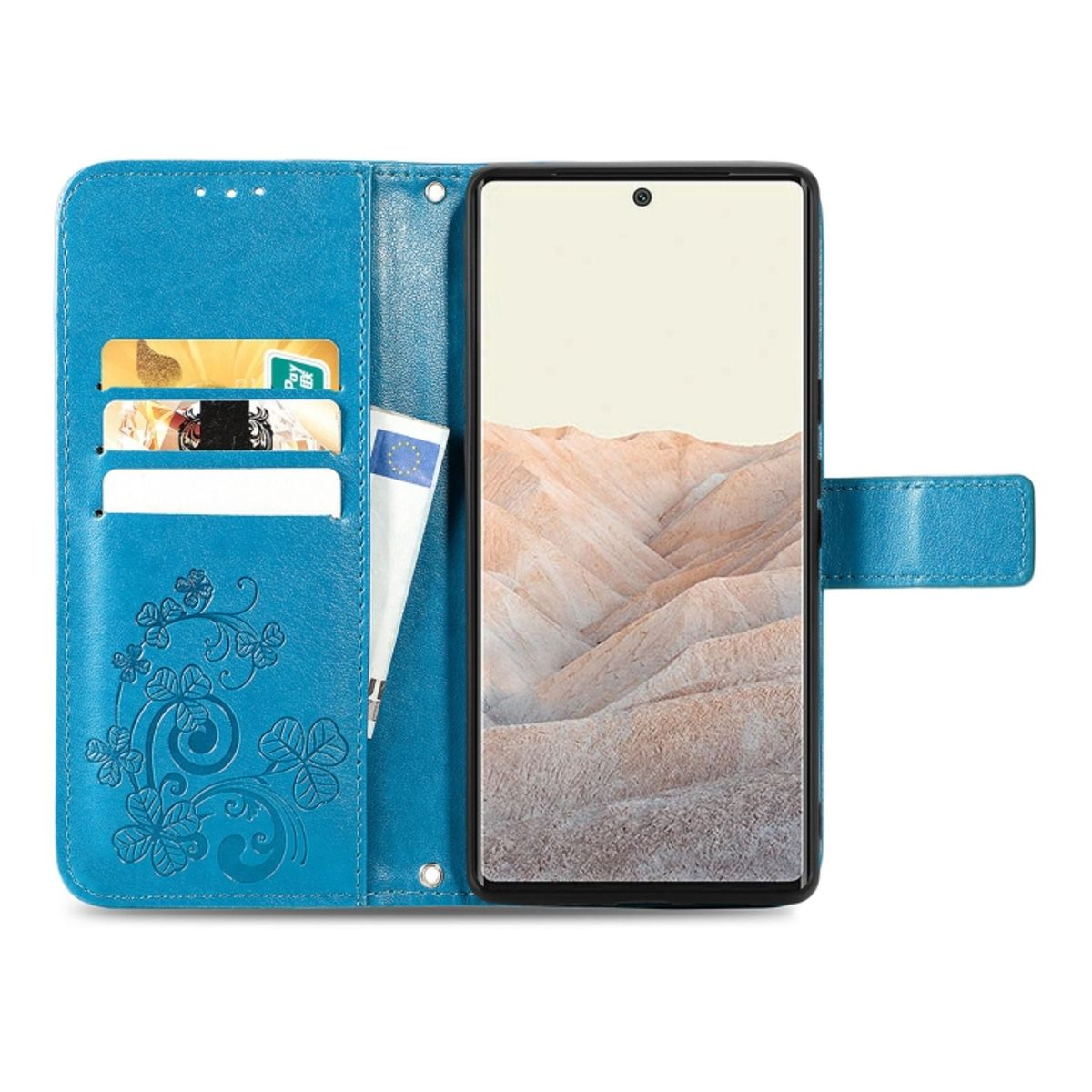 Geöffnete blaue Handyhülle mit Karten und einem Telefon, das eine Landschaft zeigt.