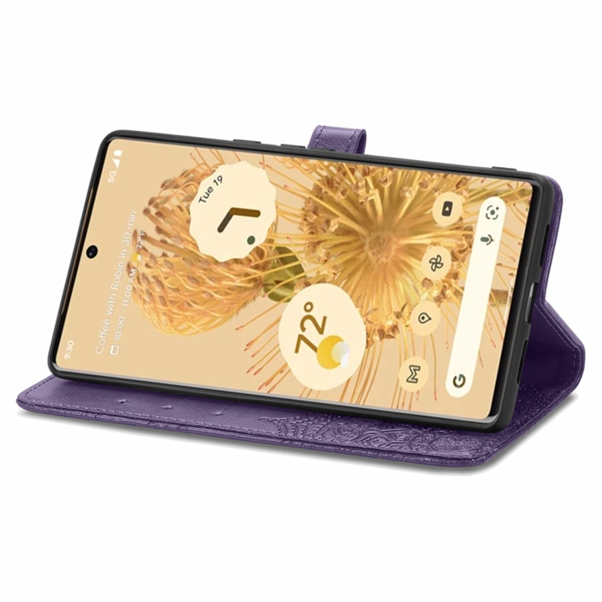 Lila Handyhülle mit Telefon, das Zeit und Wetter anzeigt. Dekoratives Design auf der Hülle. Weißer Hintergrund.