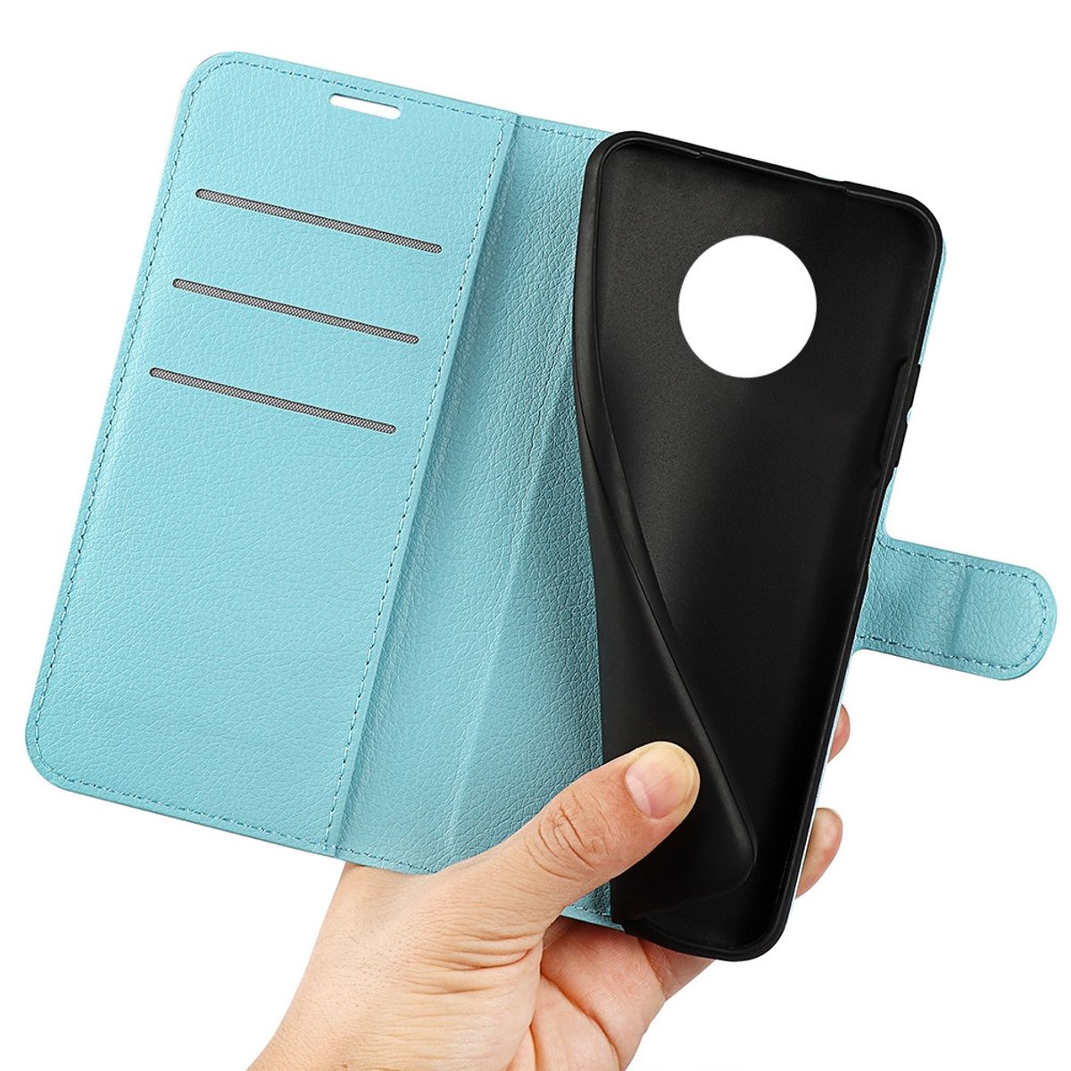 Eine Hand, die eine blaue Handyhülle hält. Die Hülle ist geöffnet und zeigt eine schwarze Innenhülle.