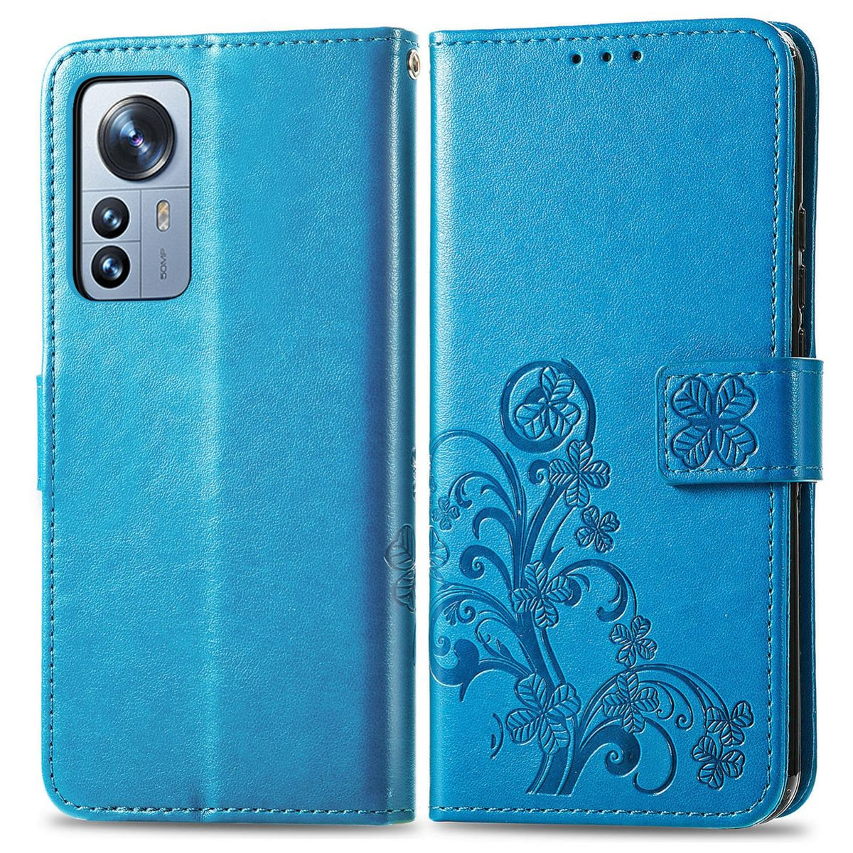Blaue florale Handyhülle, offen mit Telefon. Der Hintergrund ist weiß.