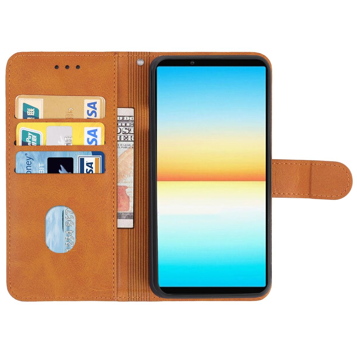 Braune Handyhülle geöffnet mit Karten und Geld. Telefon zeigt Sonnenuntergang.