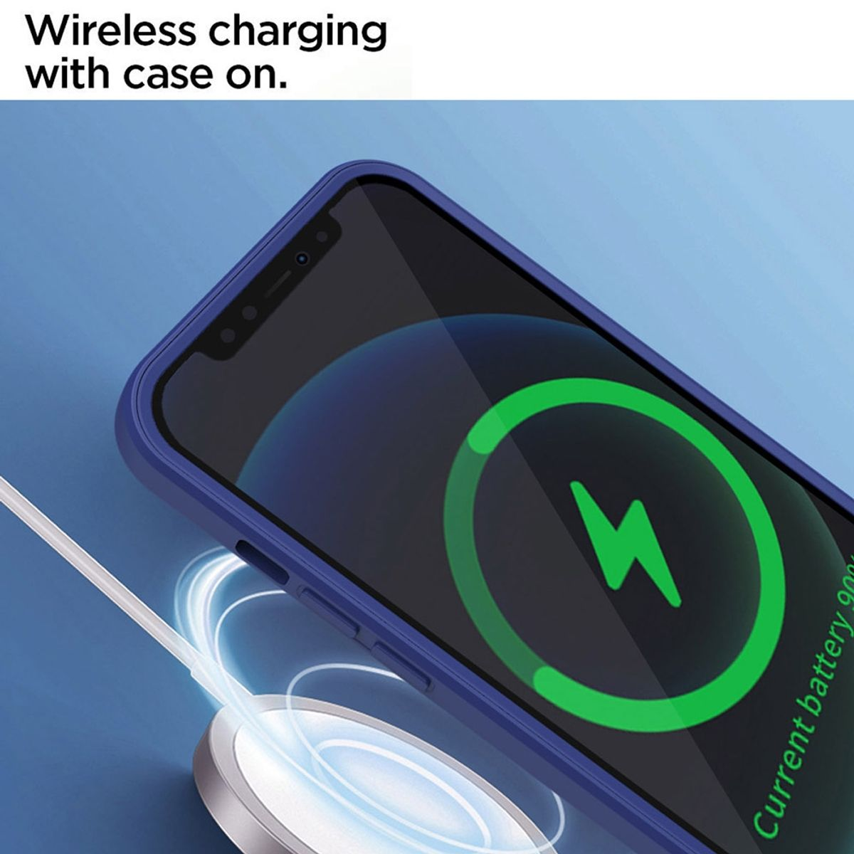 Telefon in blauem Gehäuse, das drahtlos geladen wird. Der Telefonbildschirm ist dunkel. Ladesymbol und Batterieprozentsatz sind sichtbar.