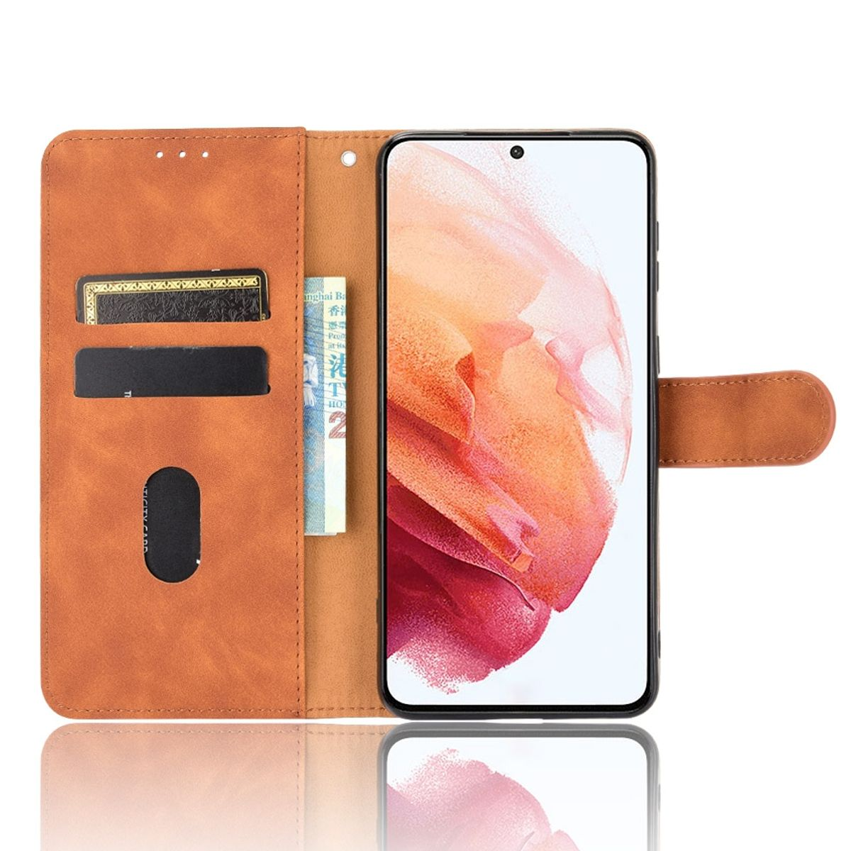 Offene braune Handyhülle mit Kartenfächern und einem Telefon. Der Telefonbildschirm ist eingeschaltet.