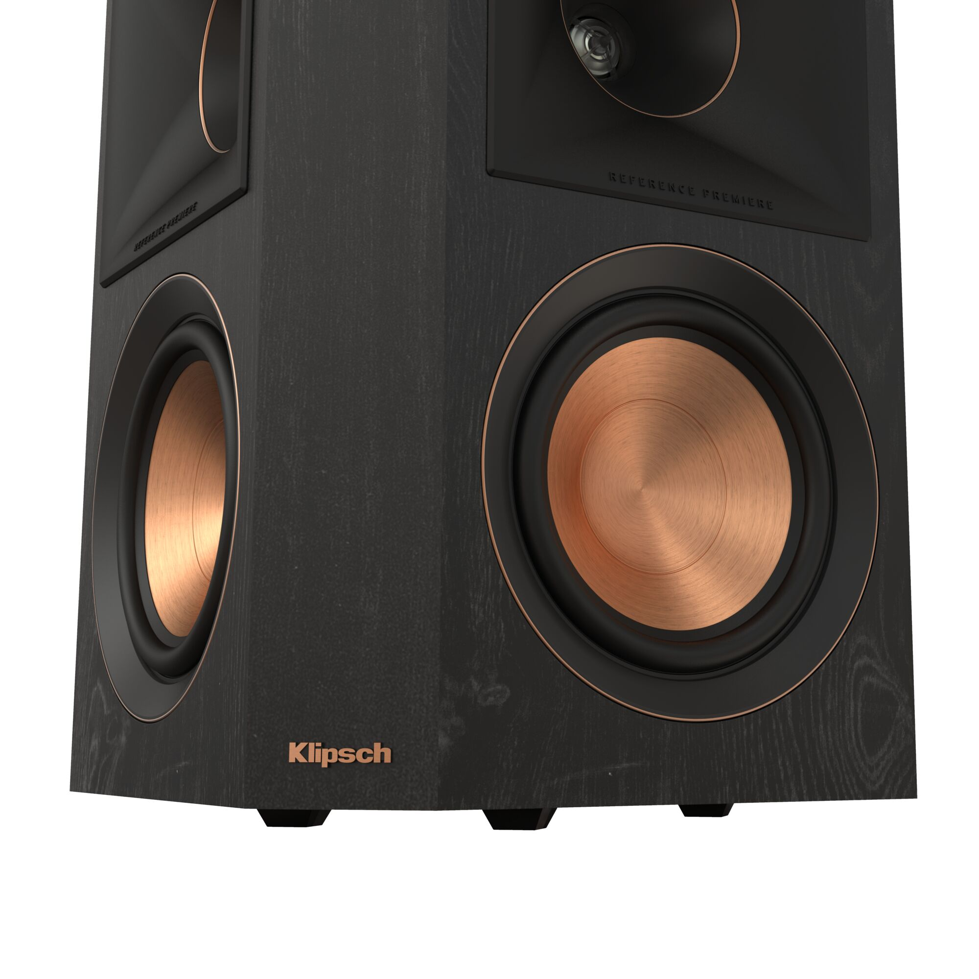 Altoparlante nero con woofer color rame. Logo Klipsch visibile. Sfondo bianco.