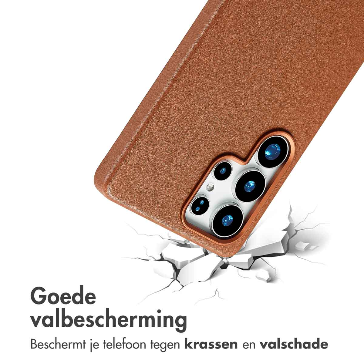 Bruine telefoonhoes, gebarsten oppervlak en tekst in het Nederlands: Goede valbescherming.