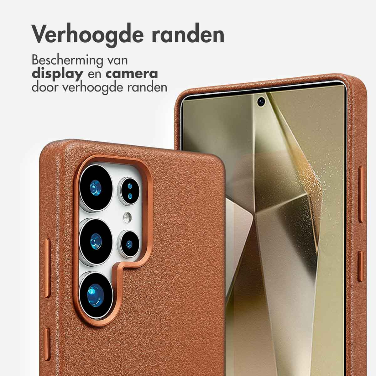Een bruine telefoonhoes met een telefoon erin. De hoes heeft verhoogde randen.