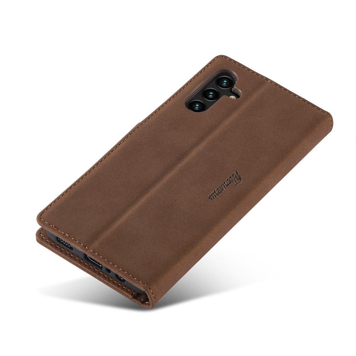 Eine braune Handyhülle mit einem Telefon darin. Die Hülle ist geschlossen und hat den Markennamen aufgedruckt.
