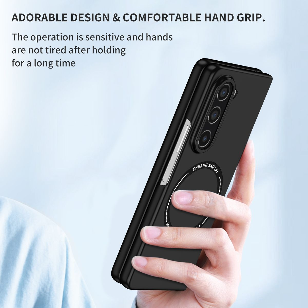 Schwarze Handyhülle in der Hand, mit kreisförmigem Design.