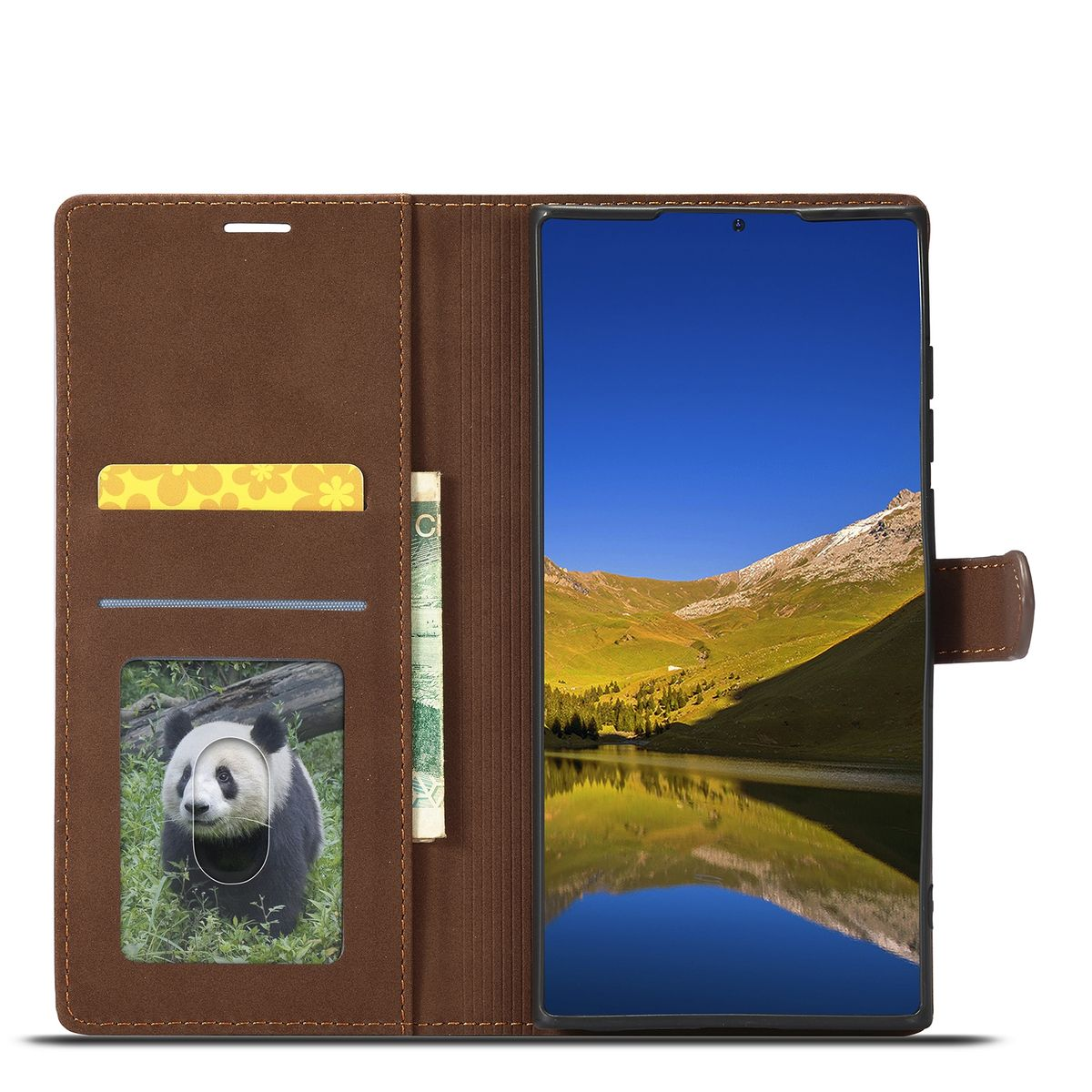 Braune Handyhülle, geöffnet, um ein Telefon zu zeigen. Es gibt ein Panda-Bild und Karten.