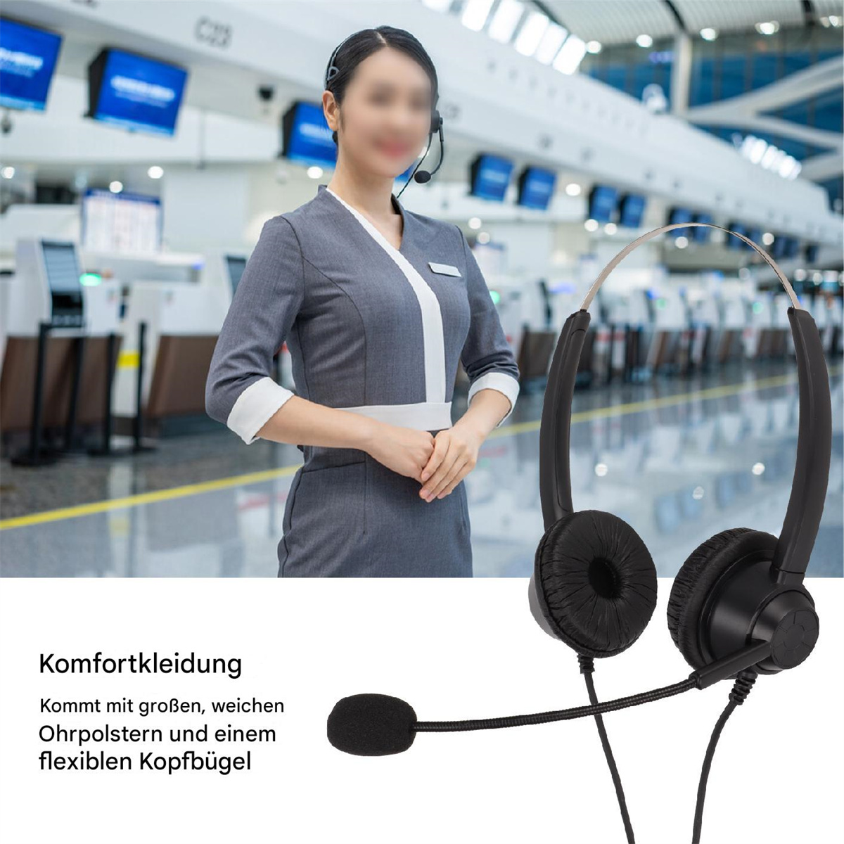 Eine Frau mit Headset steht in einem modernen Flughafen-Terminal. Headset sichtbar.