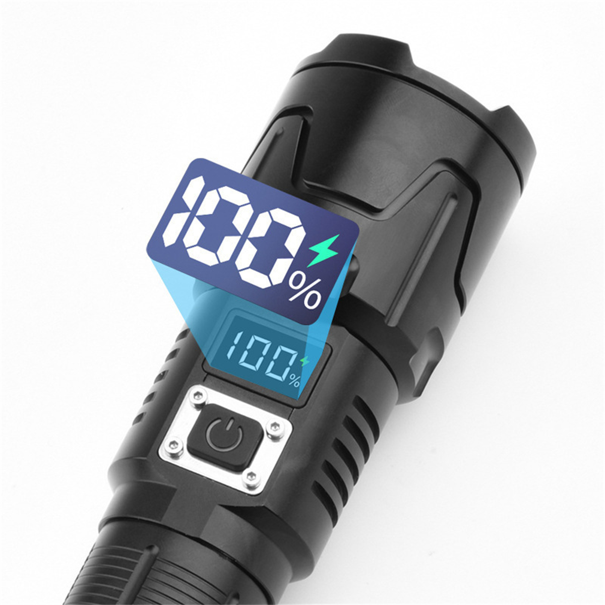 Schwarze Taschenlampe mit Digitalanzeige, die 100 % Akku anzeigt. Ein/Aus-Taste sichtbar.