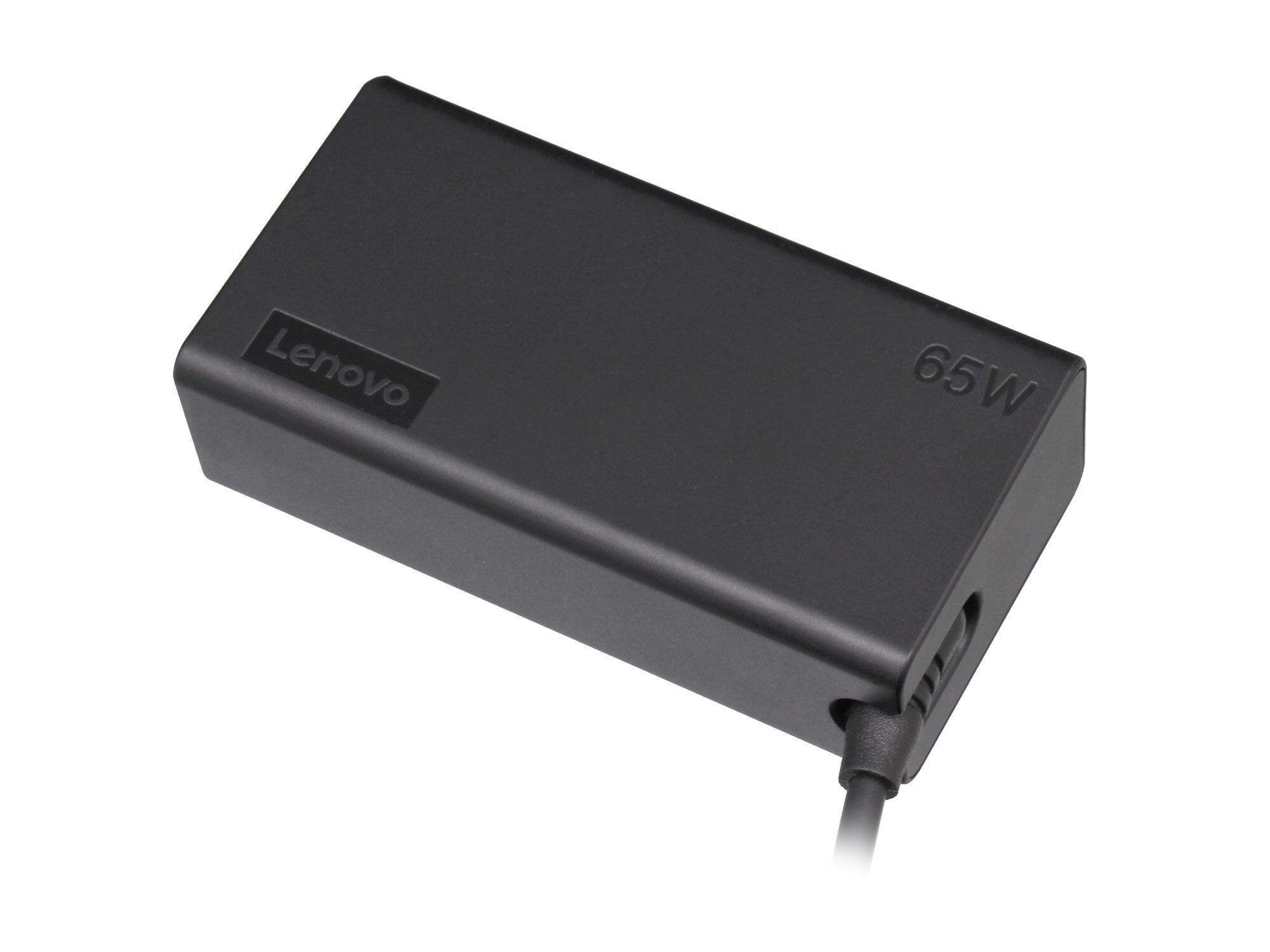 Ein schwarzes Lenovo 65W Laptop-Ladegerät. Es hat das Lenovo-Logo und Modellinformationen aufgedruckt.