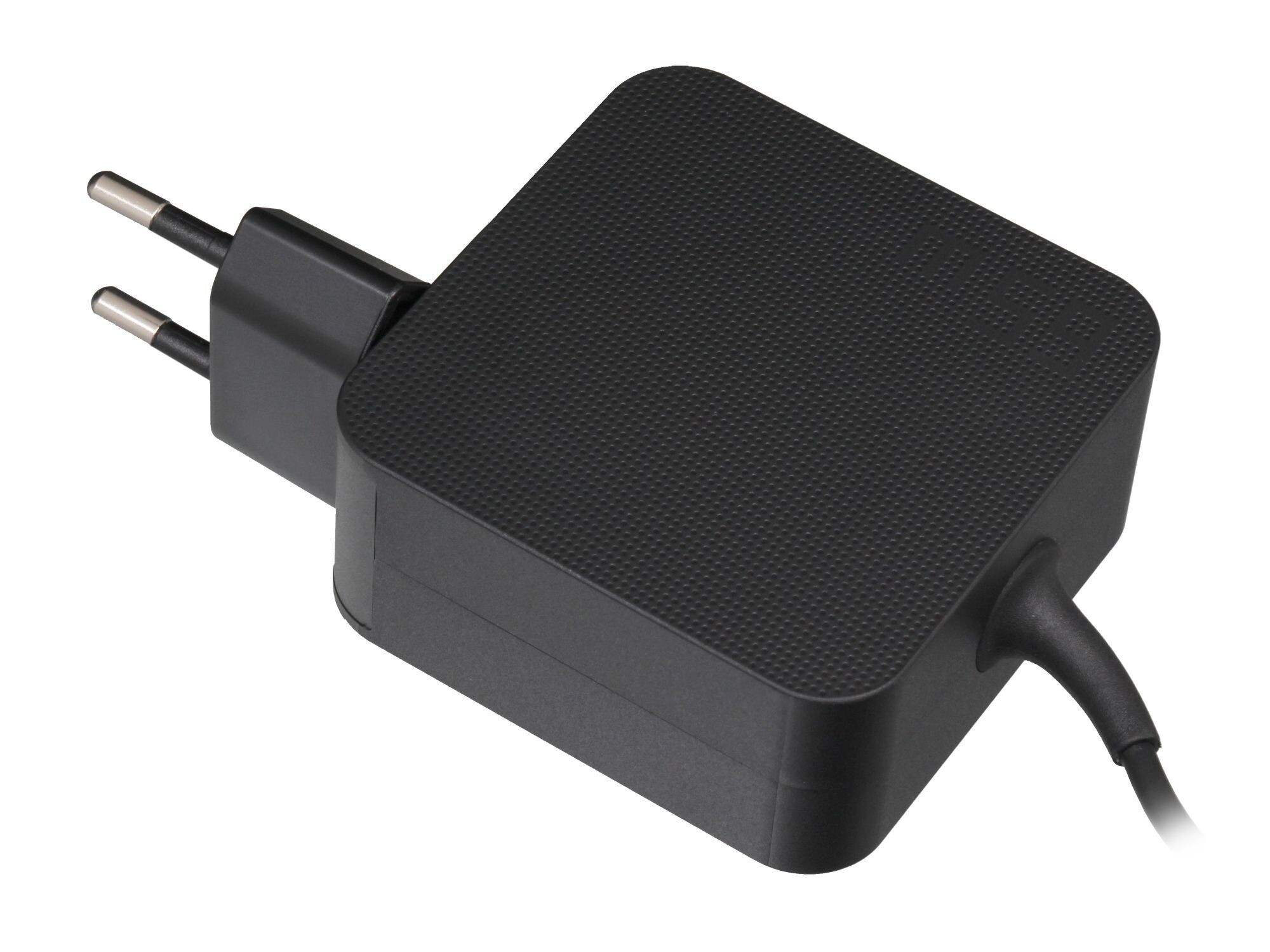 Schwarzes Laptop-Netzteil mit Stecker. Der Adapter ist schwarz.