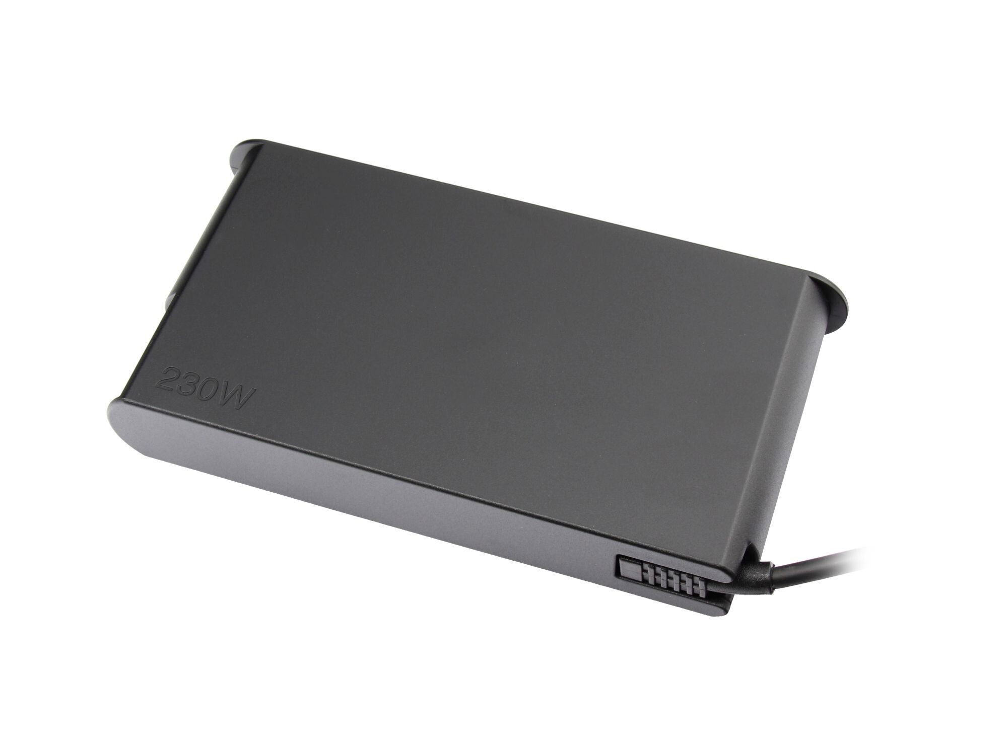 Schwarzes Laptop-Ladegerät mit 230W Text, vor weißem Hintergrund.
