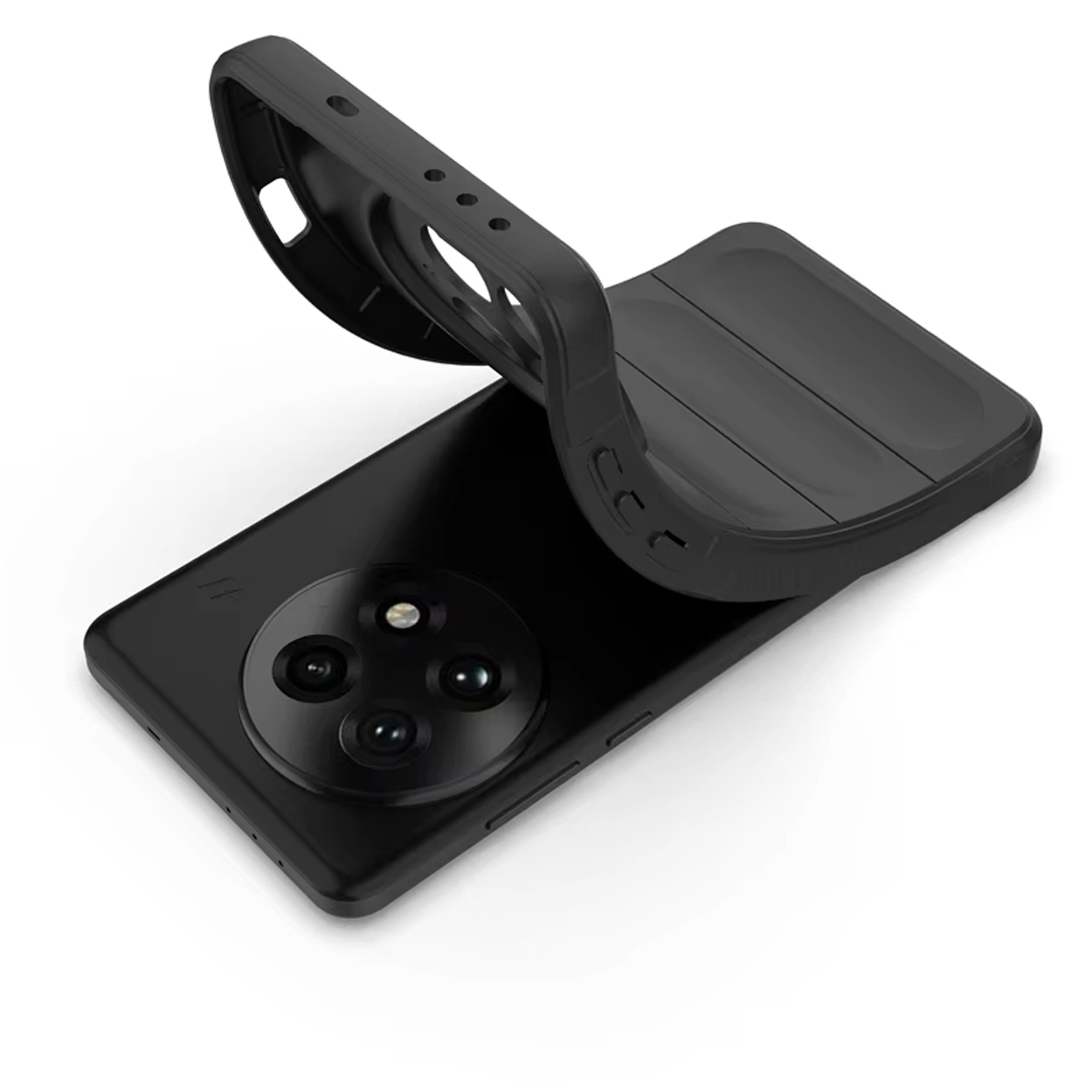 Zwarte telefoonhoes met camera-uitsteeksel, telefoon op een witte achtergrond.