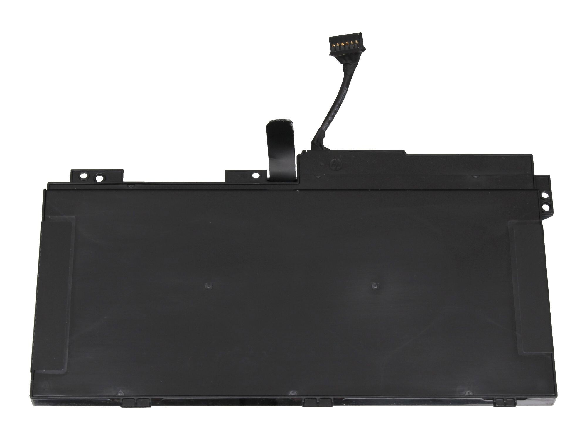 Schwarzer Laptop-Akku mit flacher, rechteckiger Form. Er hat einen kleinen Stecker und ein schwarzes Kabel.