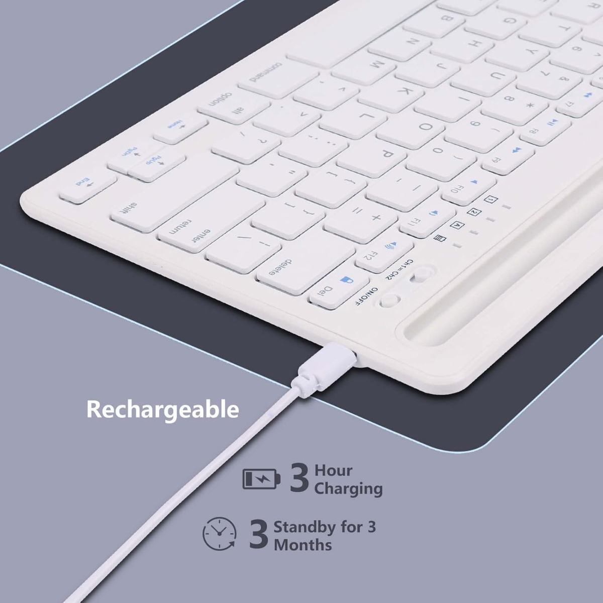 Teclado blanco. Cable de carga blanco. Texto: “Recargable”. Texto: “3 horas de carga”.