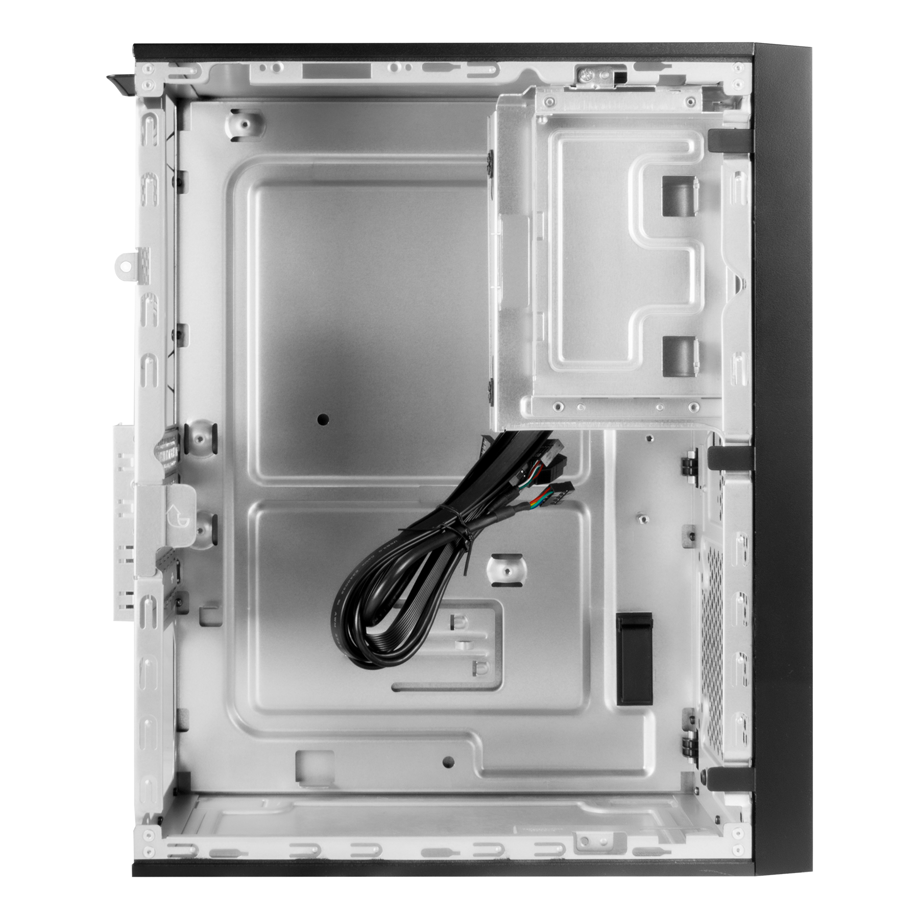 Vista interna di un case di computer, con telaio metallico argentato, cavi neri e slot per componenti.