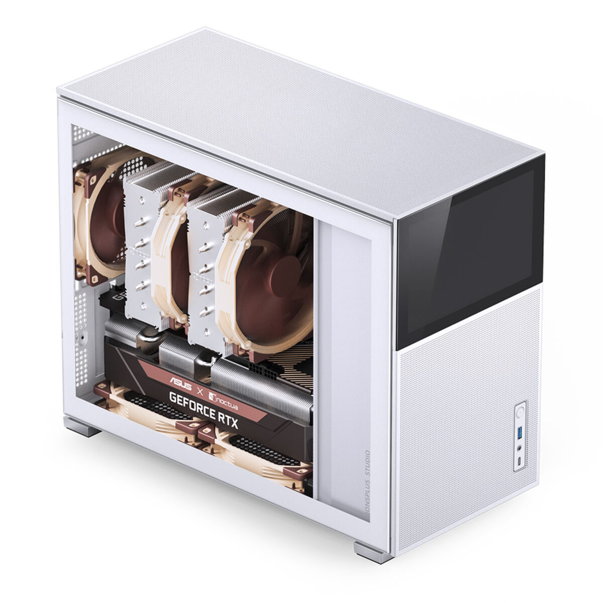 Witte computerkast met open zijkant met componenten, waaronder ventilatoren en een grafische kaart.