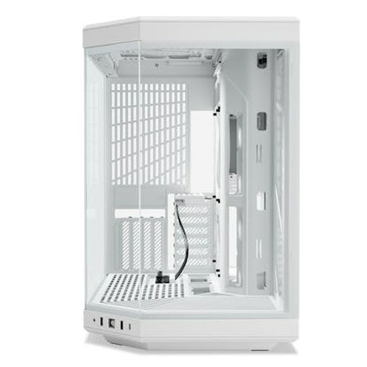Boîtier PC blanc avec panneau latéral en verre et composants internes visibles.