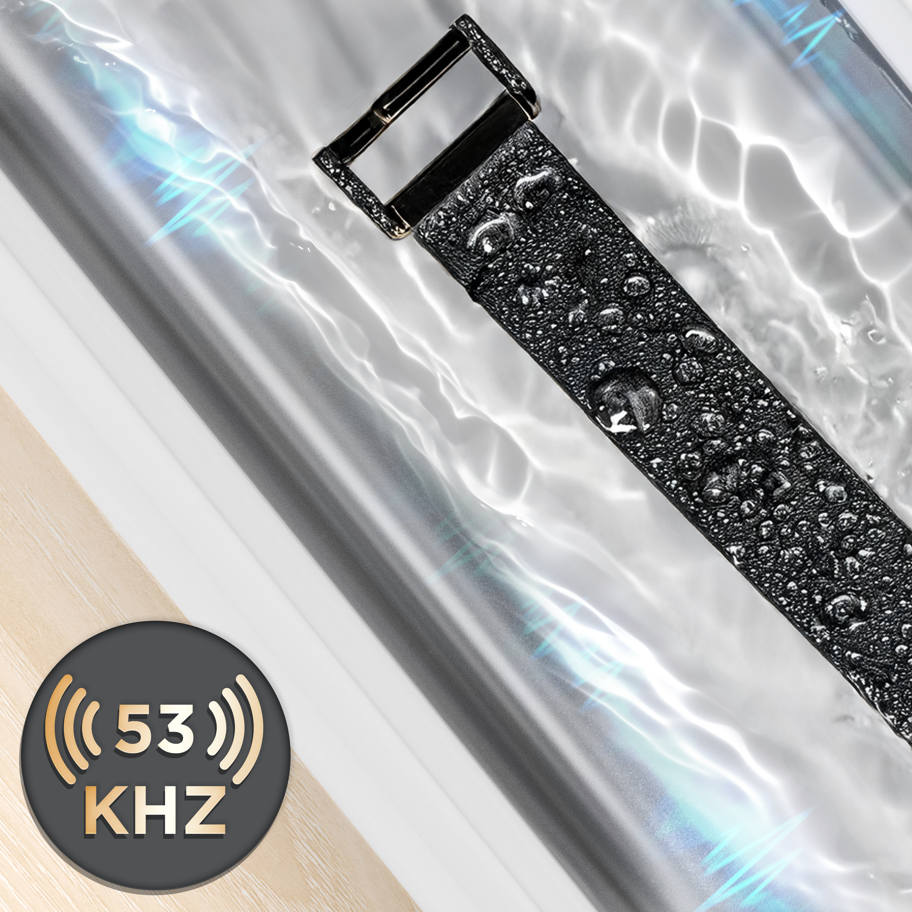 Schwarzes Uhrenarmband mit Wassertropfen. Im Hintergrund ein 53 kHz-Symbol.