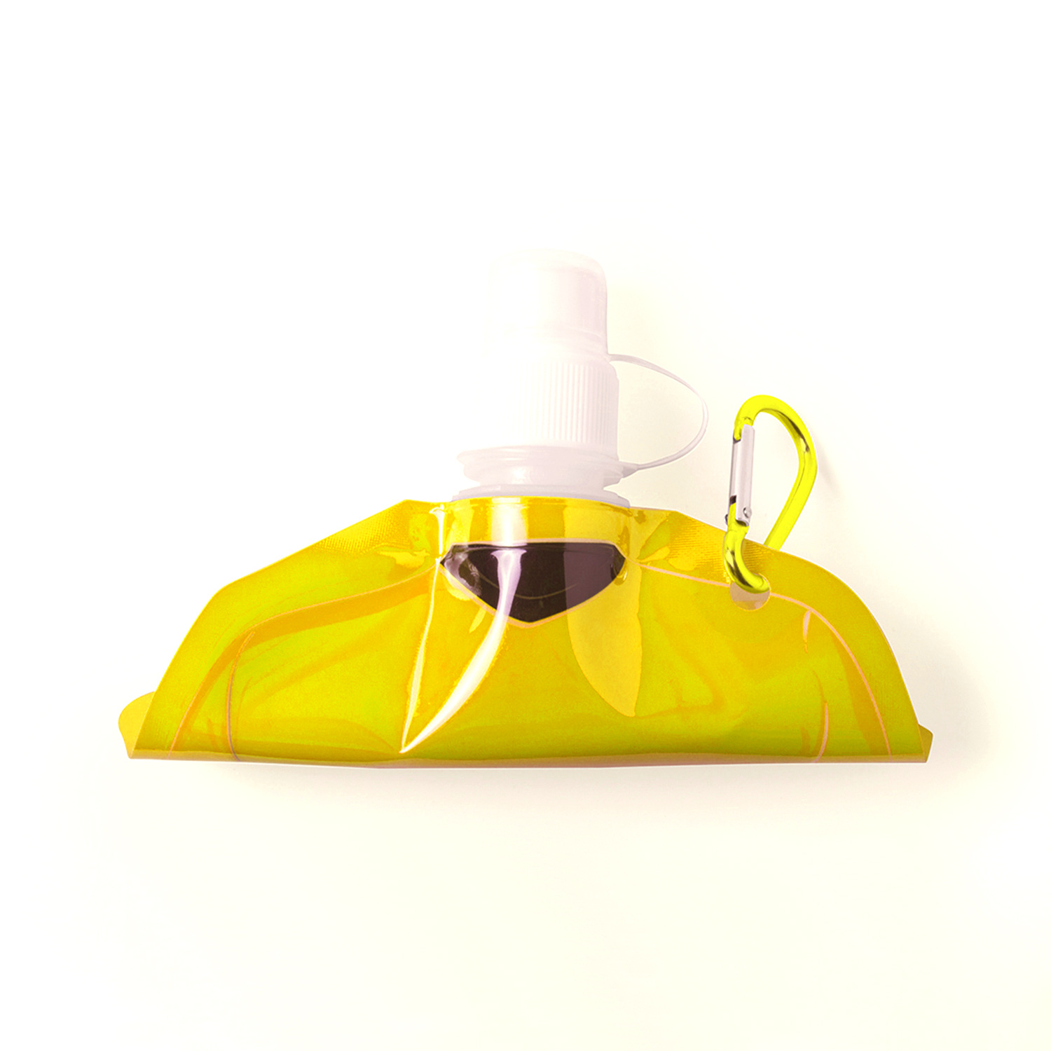 Una botella de agua amarilla plegable con tapa blanca y mosquetón amarillo, sobre fondo blanco.