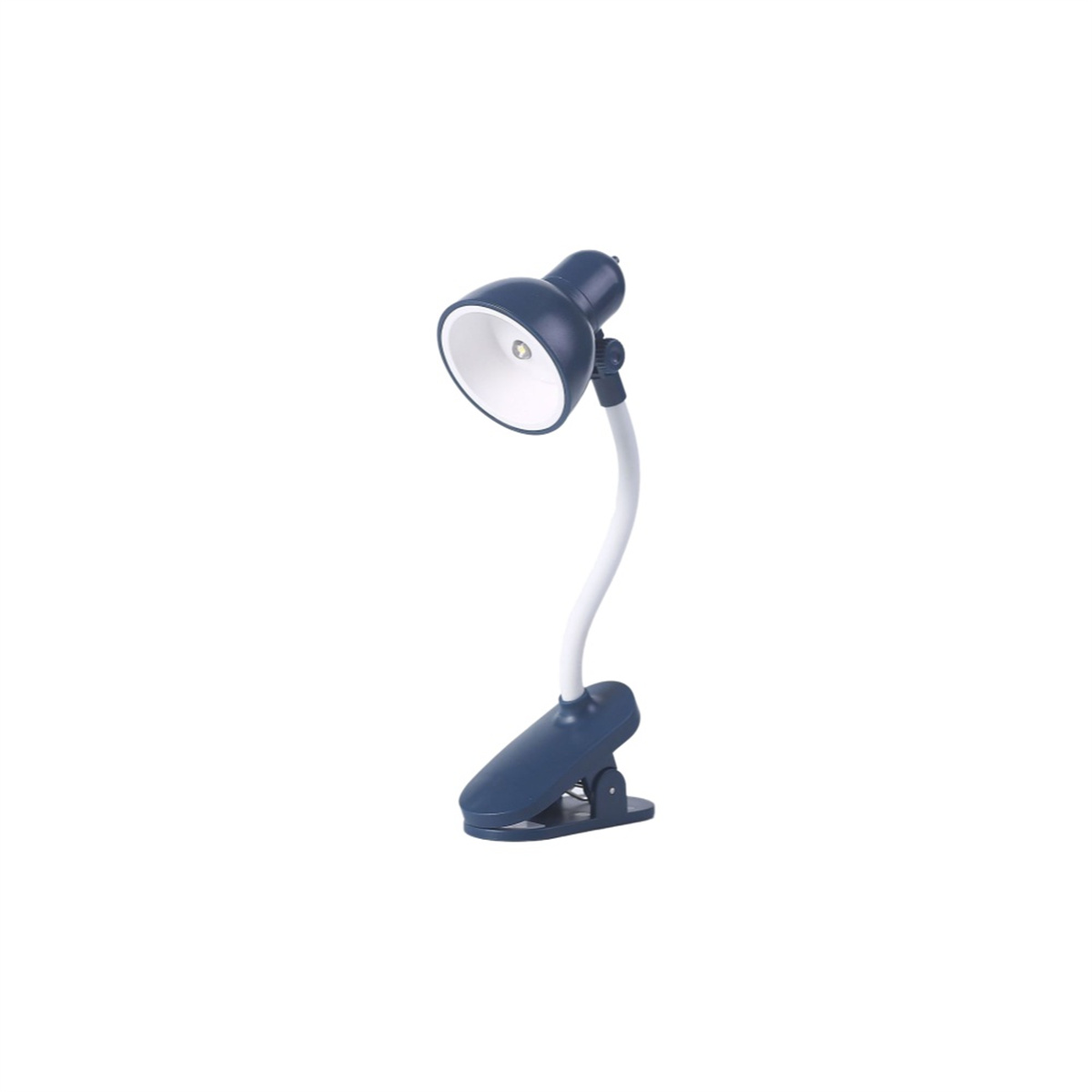 Eine dunkelblaue Schreibtischlampe mit flexiblem Hals und Clipfuß. Auf weißem Hintergrund.