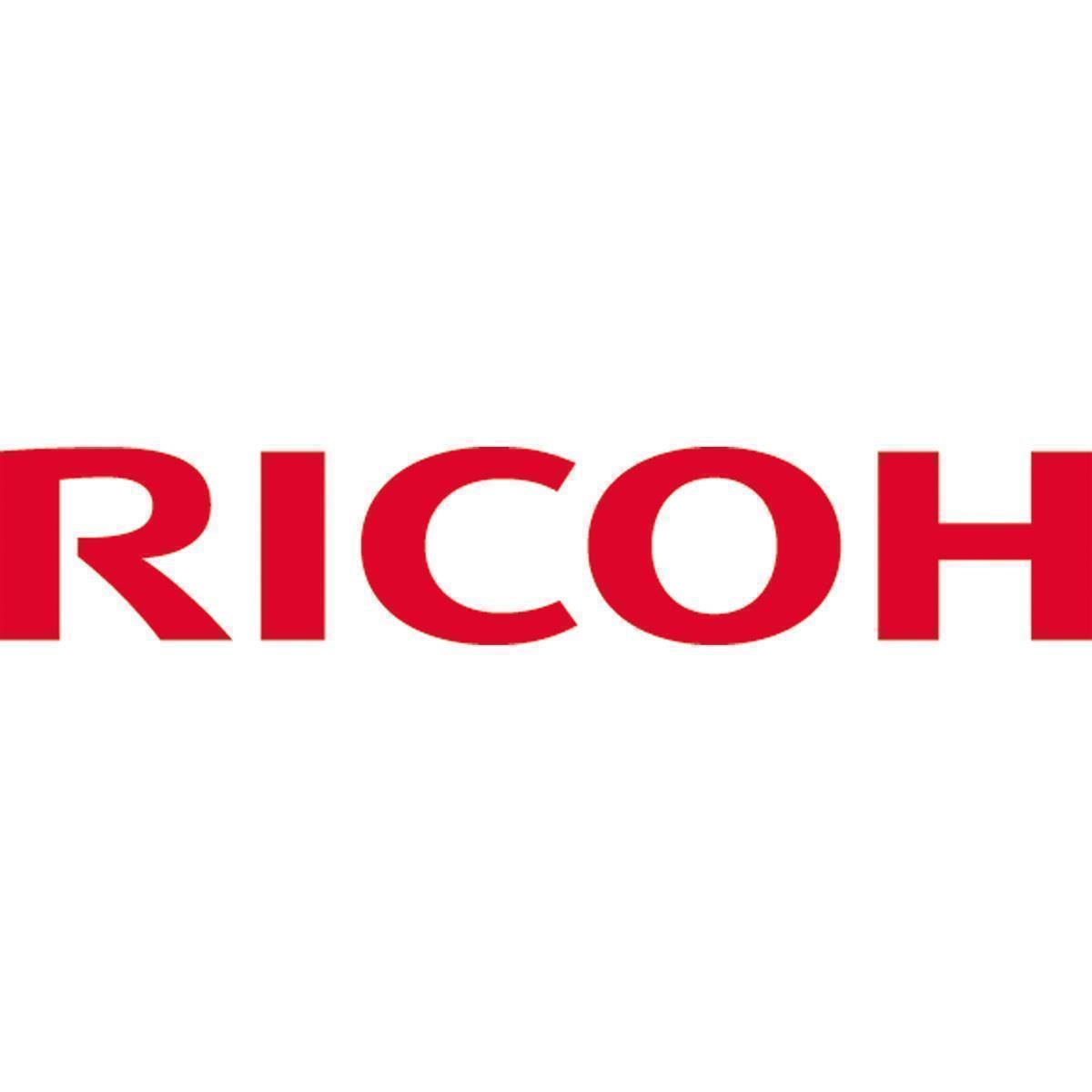 Logo RICOH wytłuszczonymi czerwonymi literami na białym tle. Tekst jest wyśrodkowany.