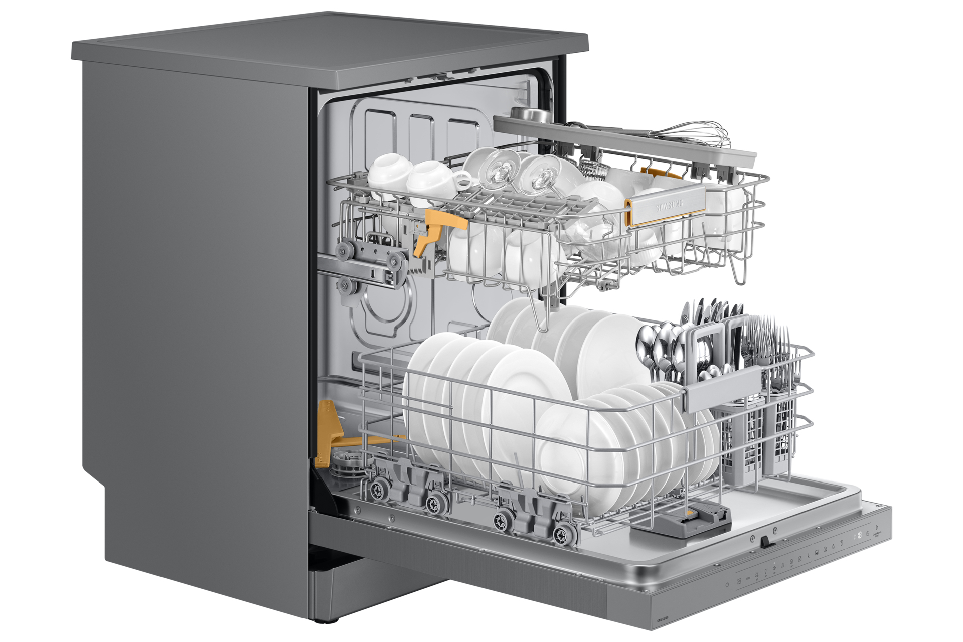 Szara zmywarka z otwartymi drzwiami, wypełniona naczyniami, kubkami i sztućcami.