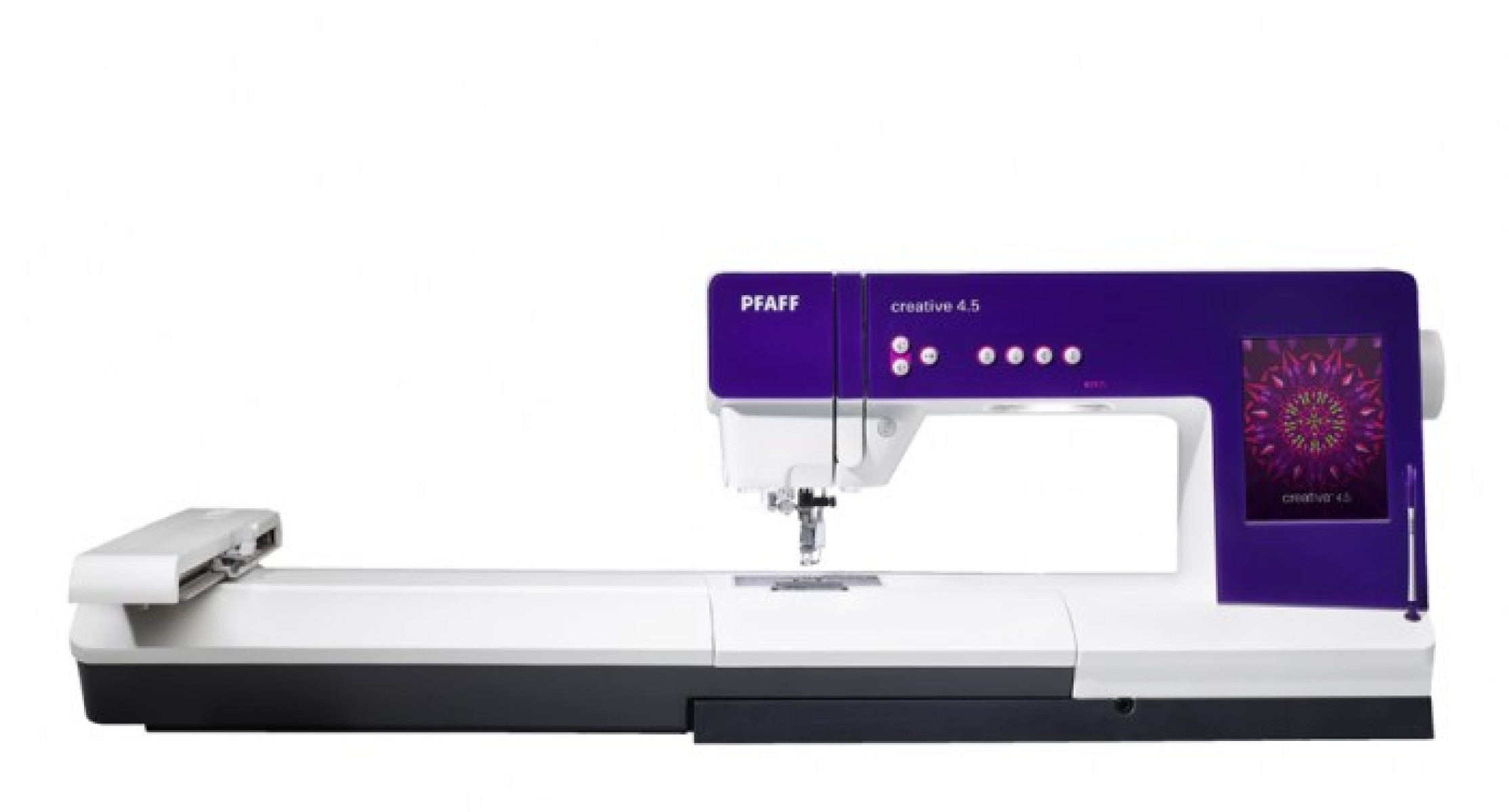 Máquina de coser Pfaff creative 4.5, blanca y morada, con una gran área de bordado.