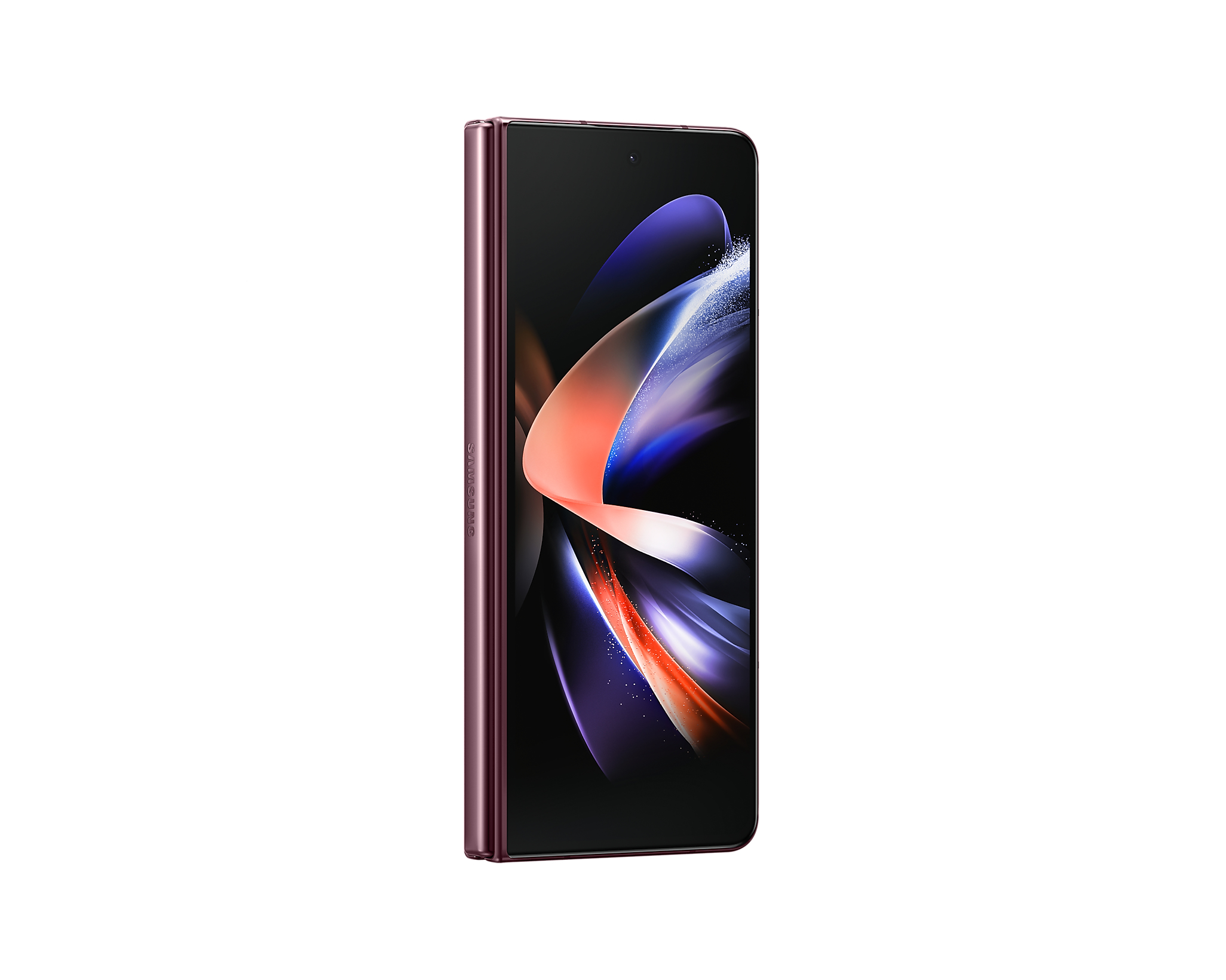 Faltbares maroonfarbenes Telefon, teilweise geöffnet, zeigt Bildschirm mit farbenfrohem, abstraktem Design, isoliert.