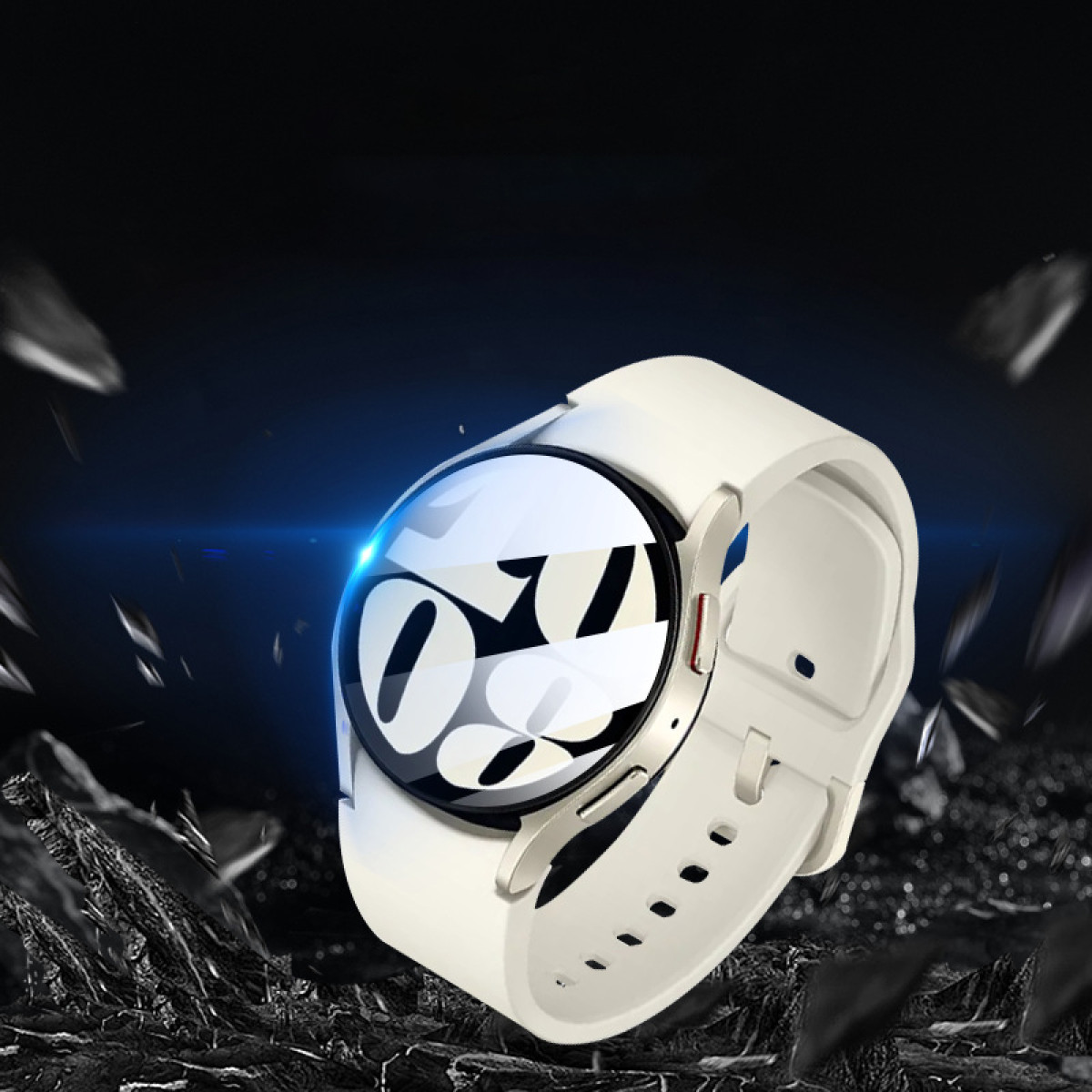 Weiße Smartwatch mit weißem Armband, kreisförmiges Display. Schwarzer Hintergrund mit Lichtreflexen.