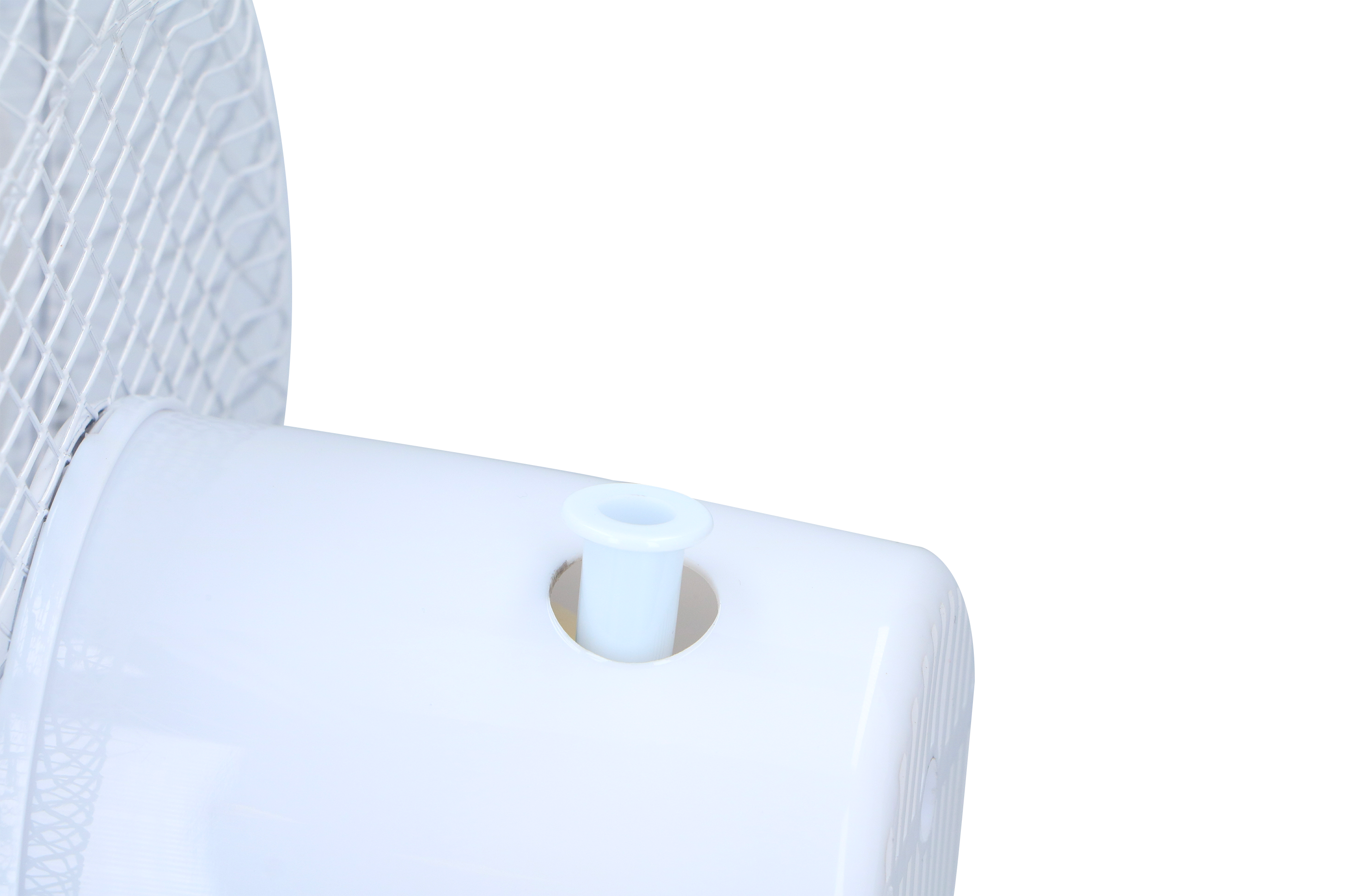Base de ventilateur blanche avec un trou, peut-être pour un humidificateur.
