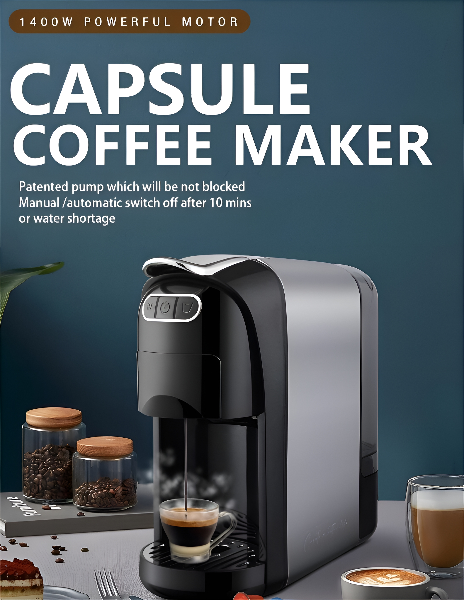 Kaffeemaschine mit eingießendem Kaffee. Im Hintergrund Kaffeebohnen und Dessert.