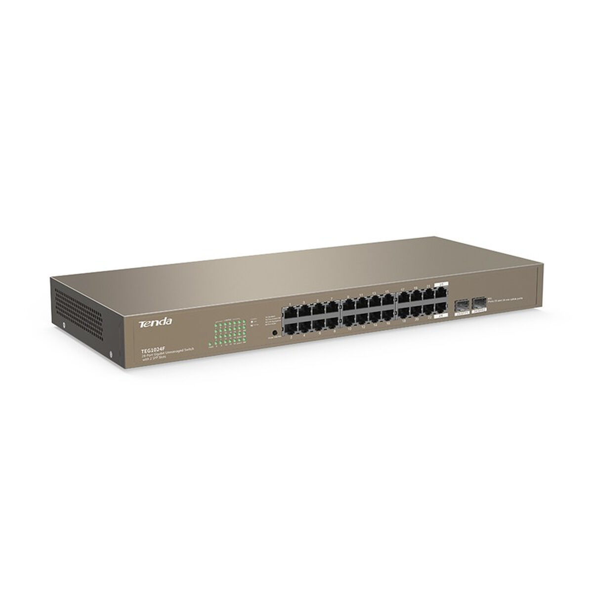 Uno switch di rete argentato con 24 porte. Ha il logo Tenda, su sfondo bianco.