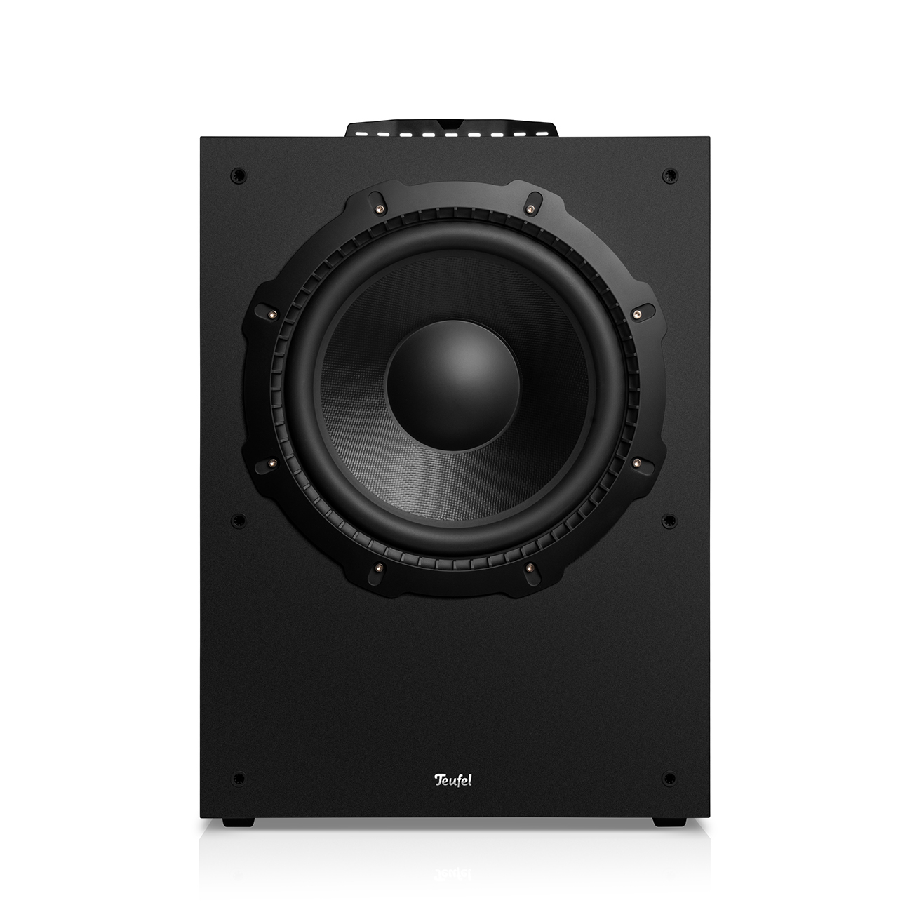 Schwarzer Subwoofer mit großem Lautsprecher. Das Teufel-Logo ist sichtbar.